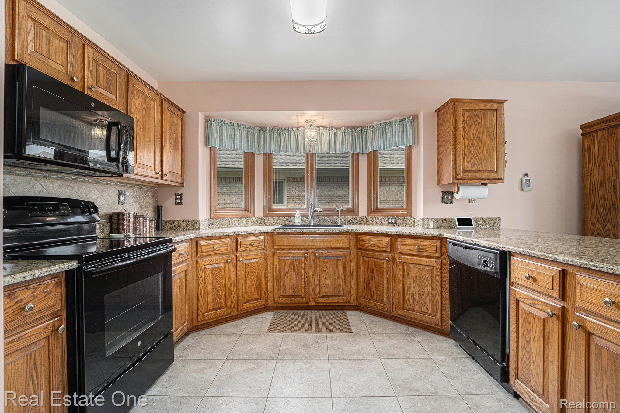 54448 Verona Park Drive