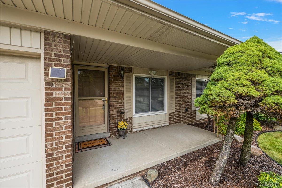 39327 Timberlane Drive