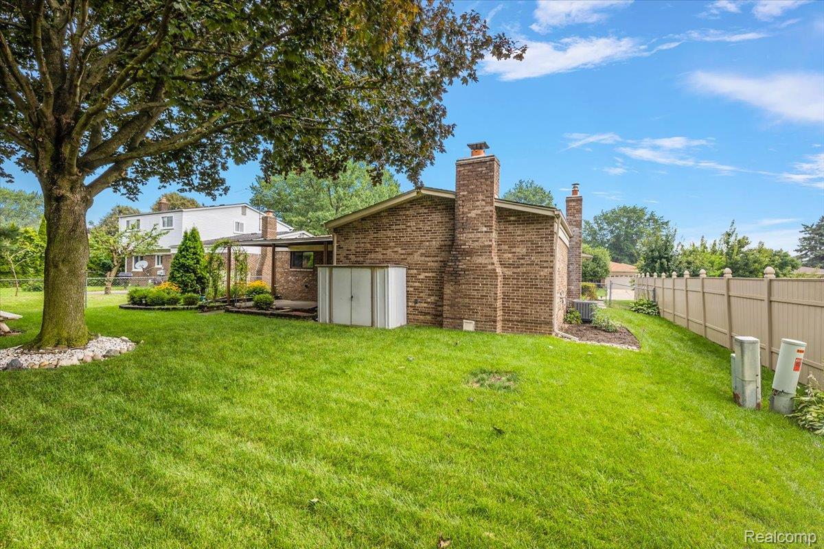 39327 Timberlane Drive