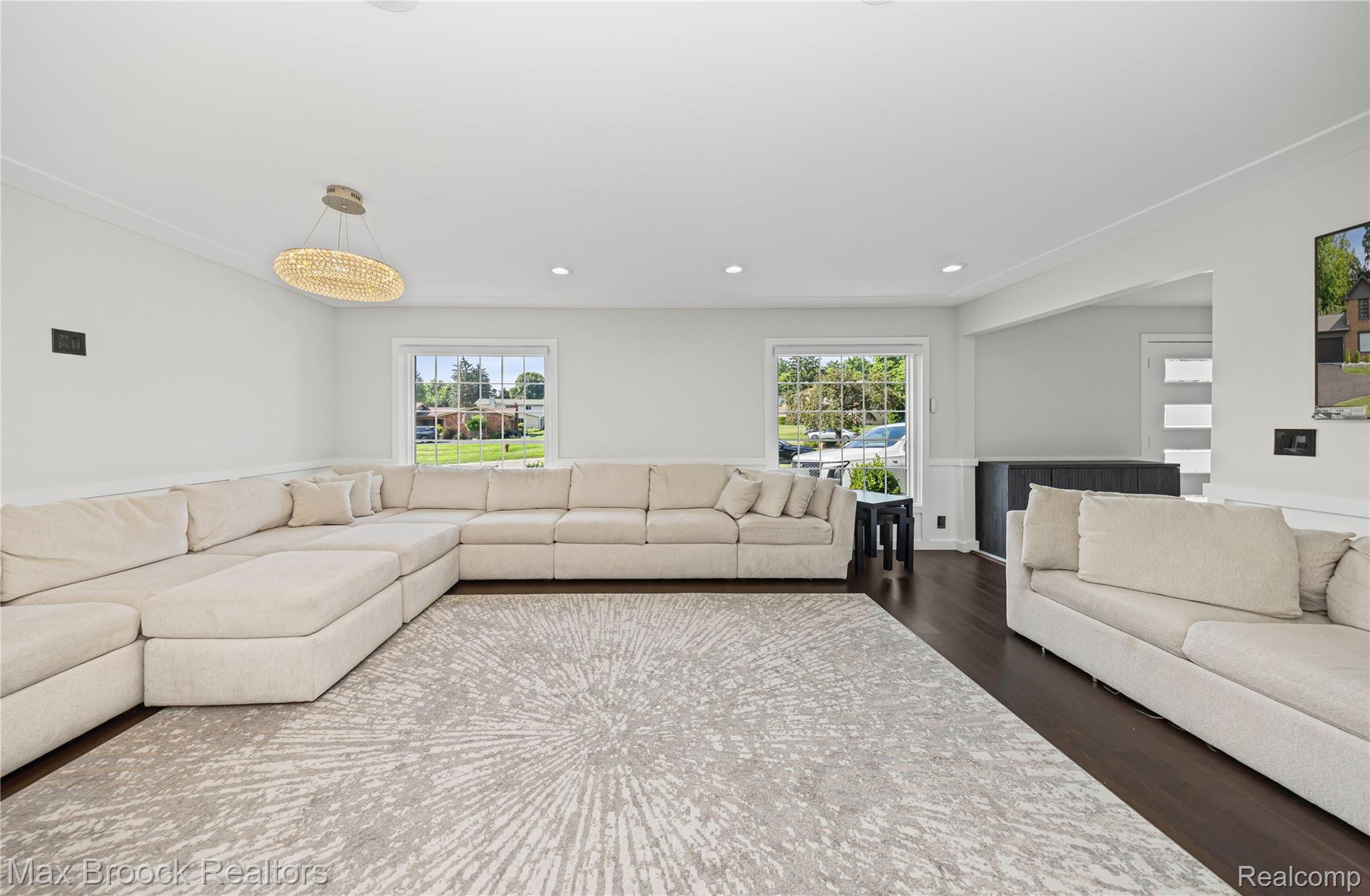 5534 Apple Ridge Trail