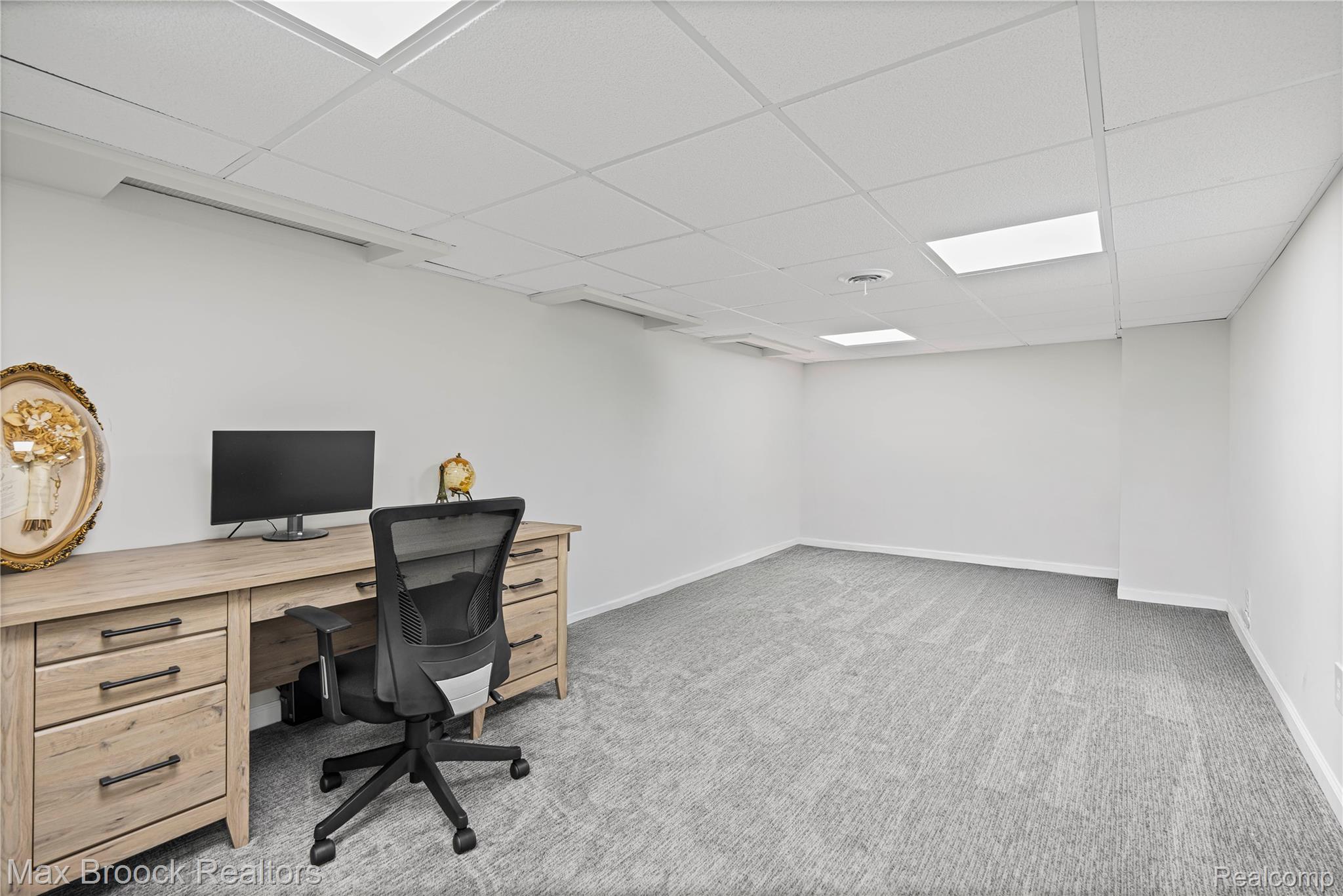 5534 Apple Ridge Trail