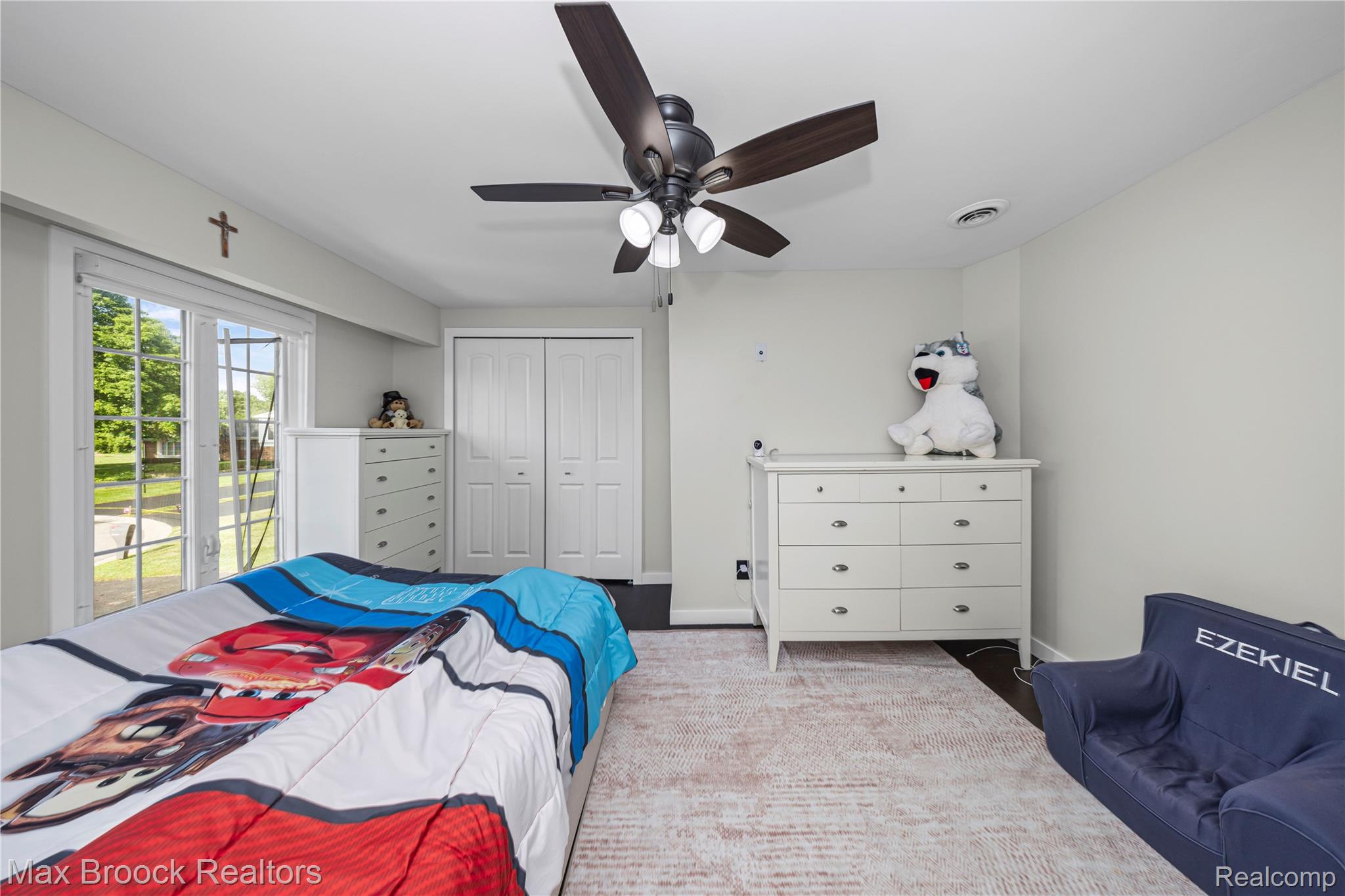 5534 Apple Ridge Trail