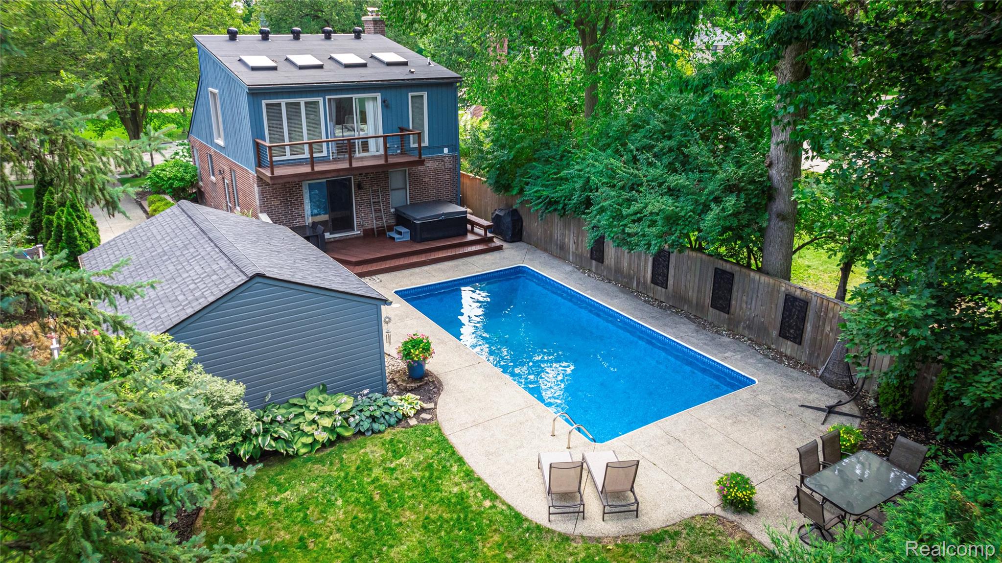 2031 Windemere Road