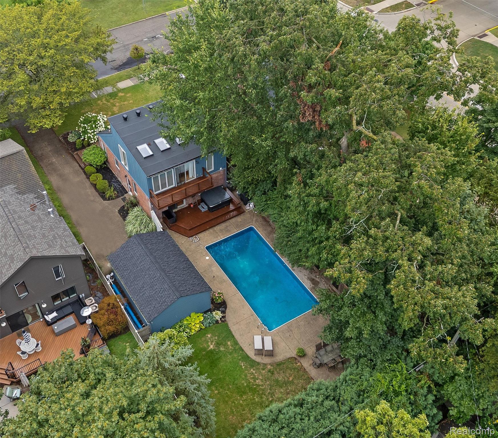 2031 Windemere Road