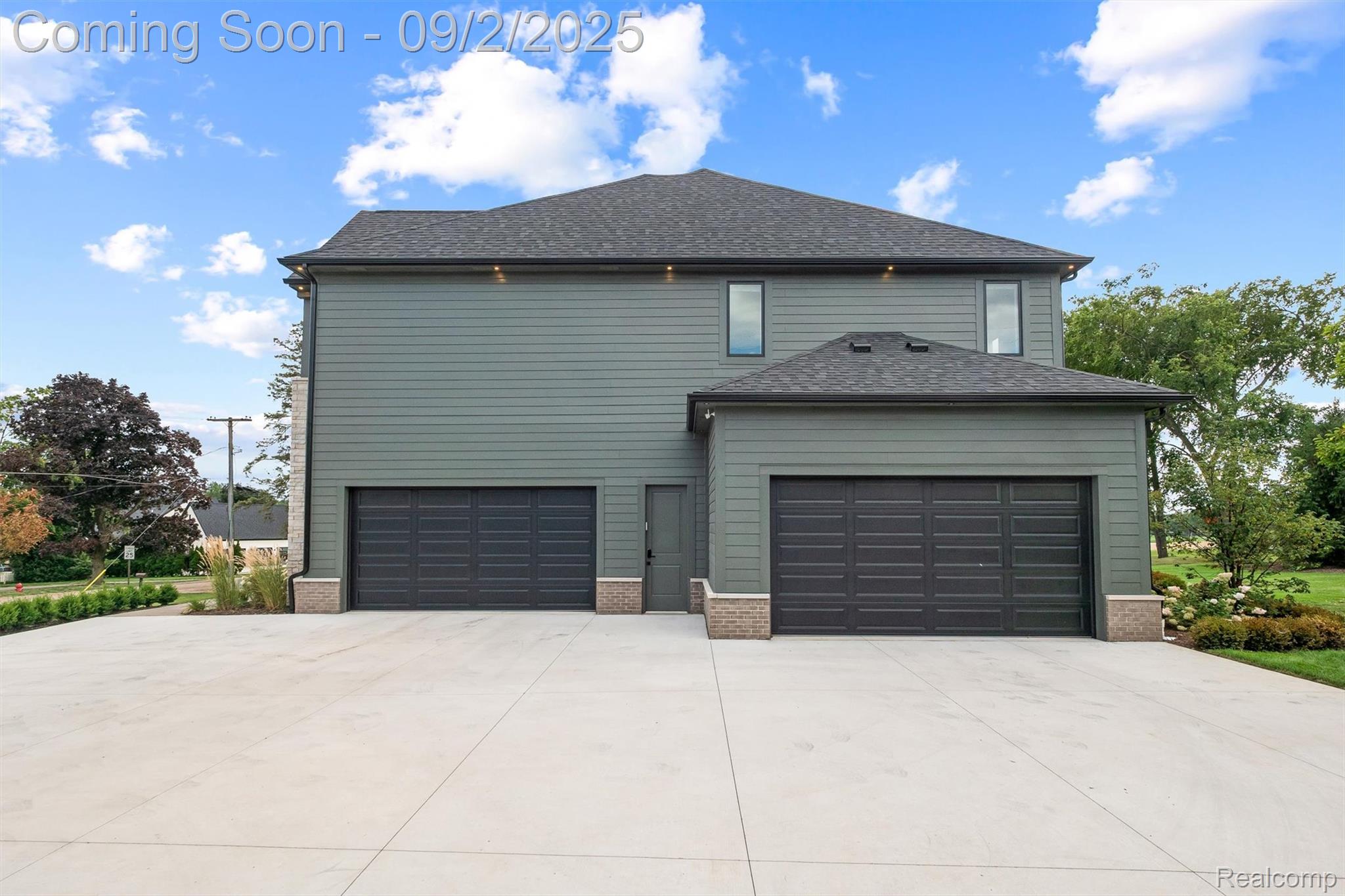6520 Red Maple Lane