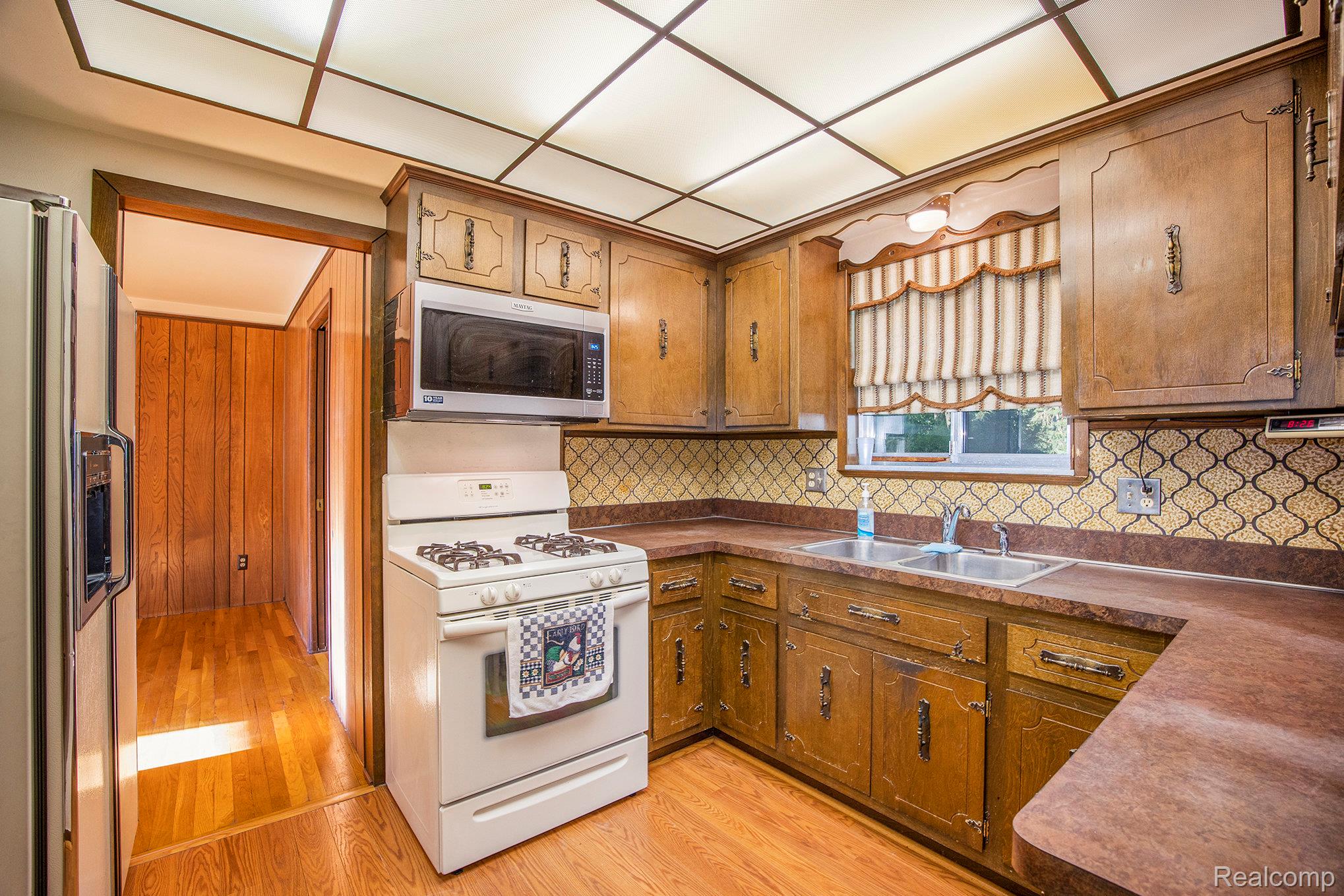 6603 Guildford Drive