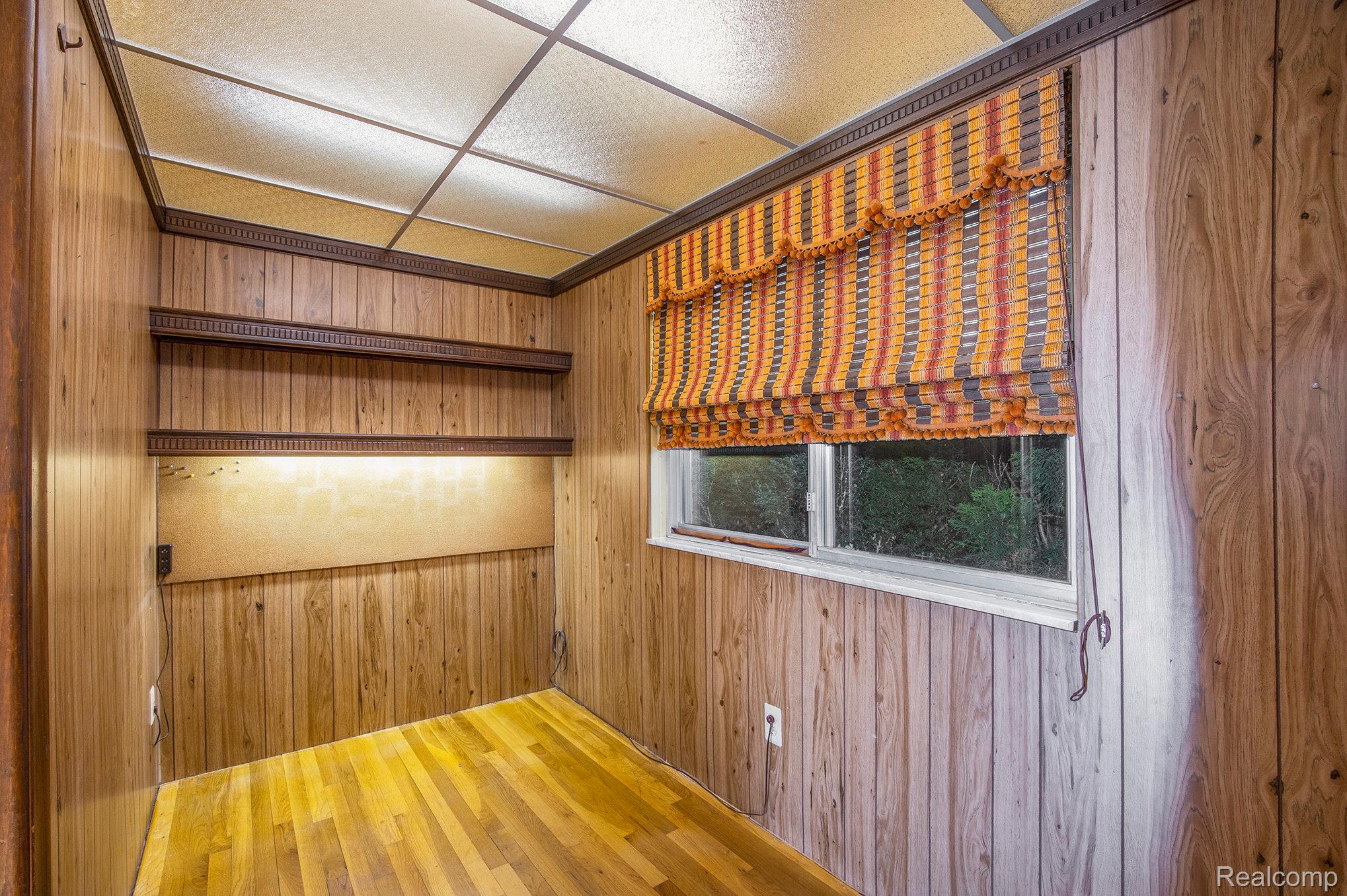 6603 Guildford Drive