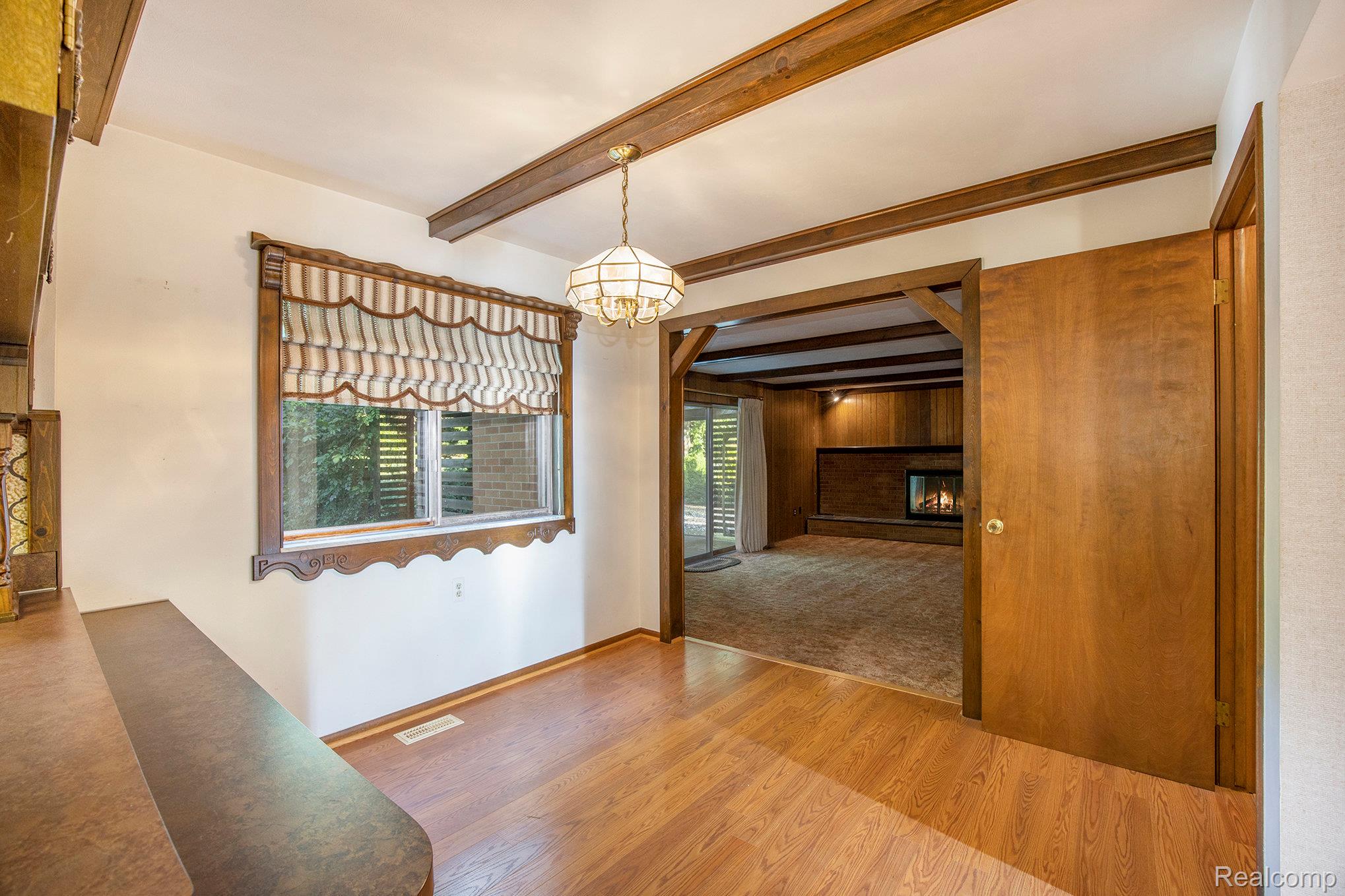 6603 Guildford Drive