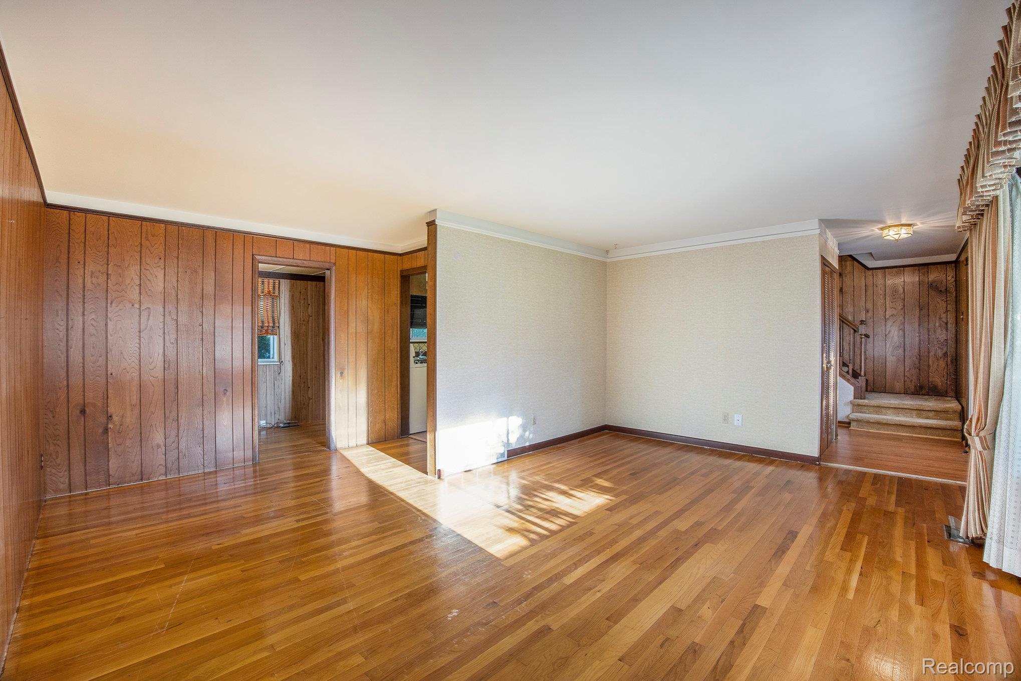 6603 Guildford Drive