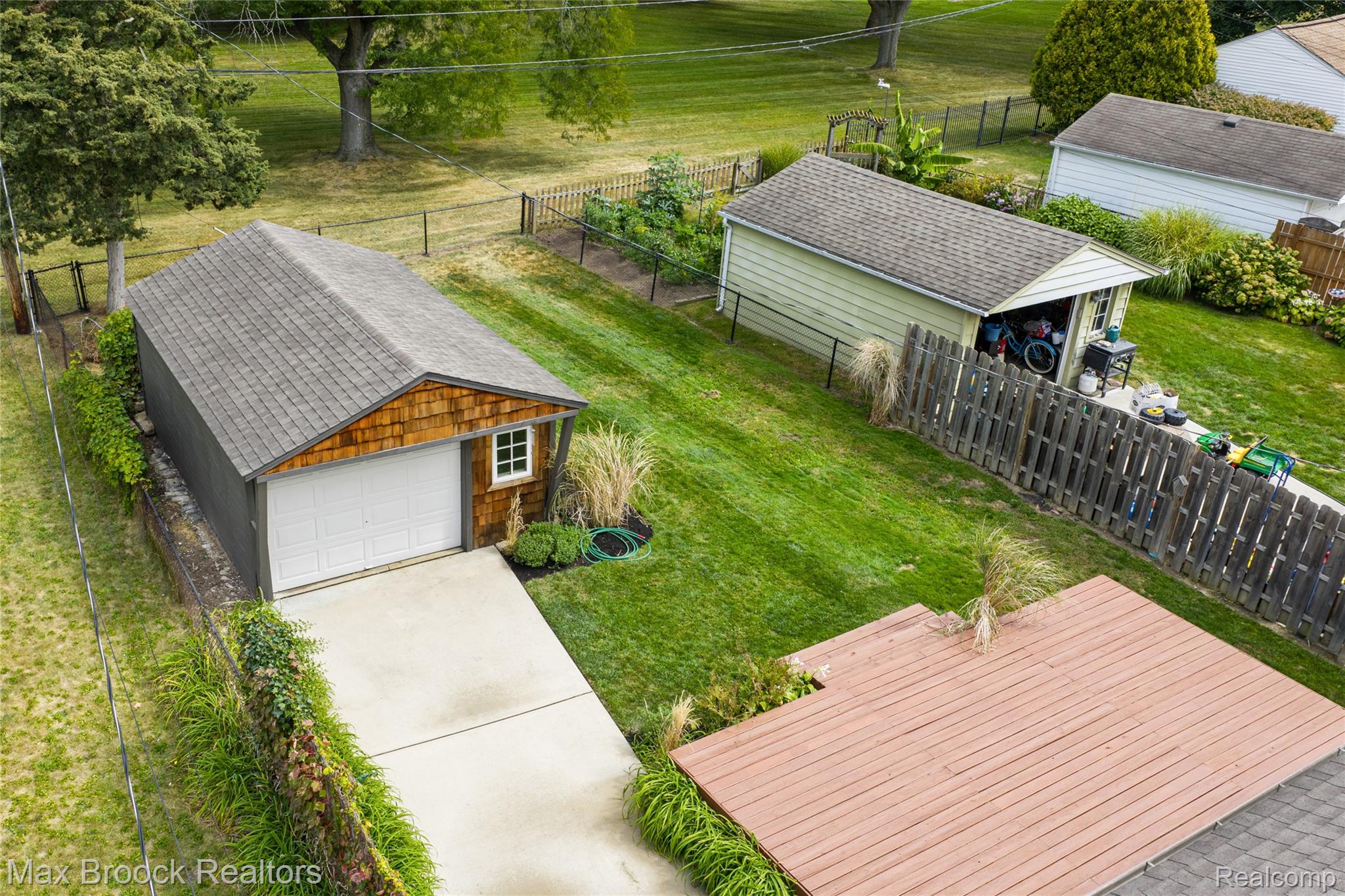 1563 CHELTENHAM Road