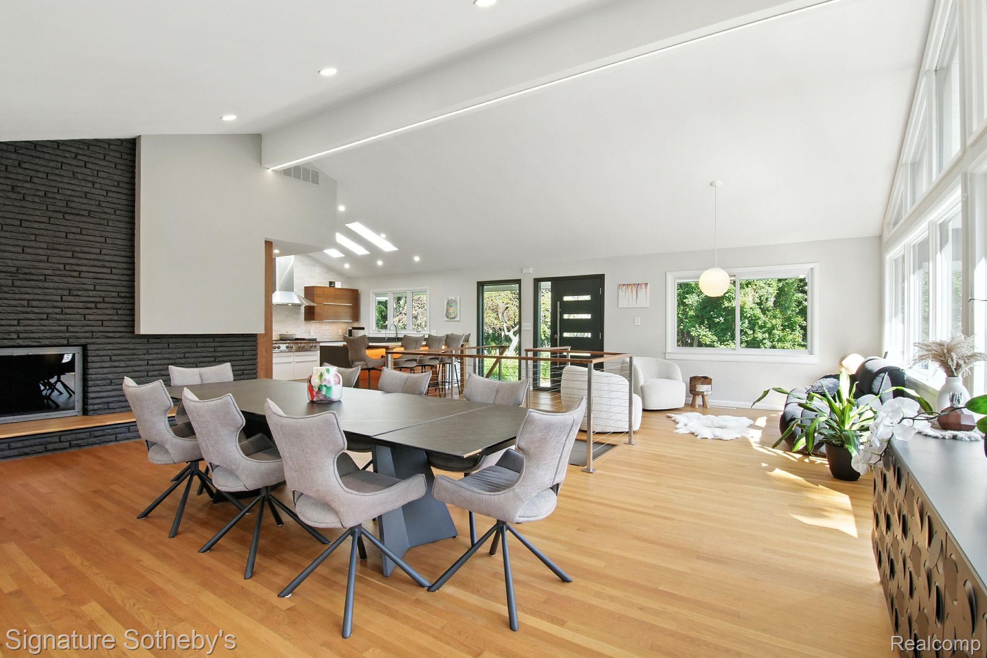 25838 Hersheyvale Drive