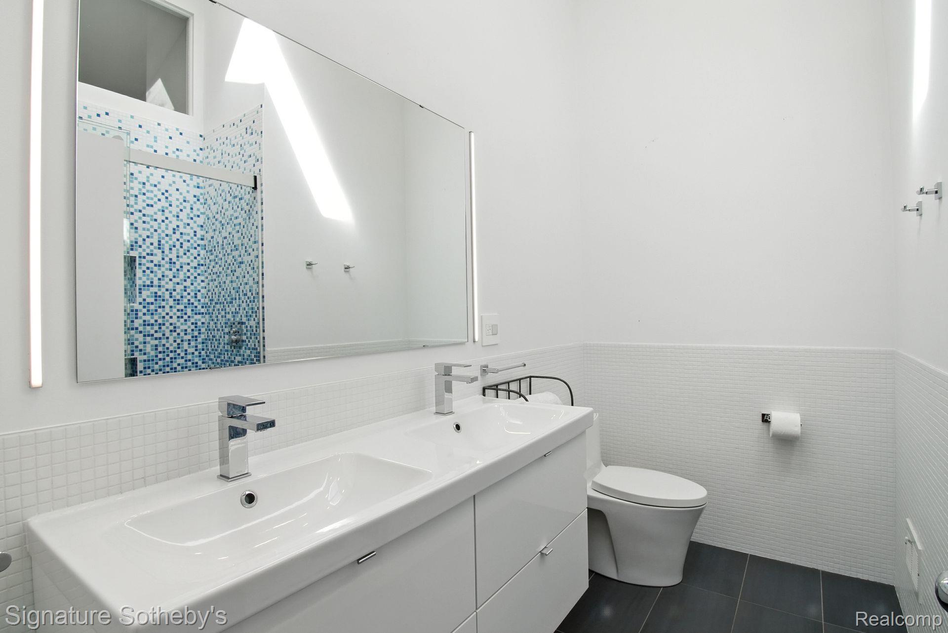 25838 Hersheyvale Drive