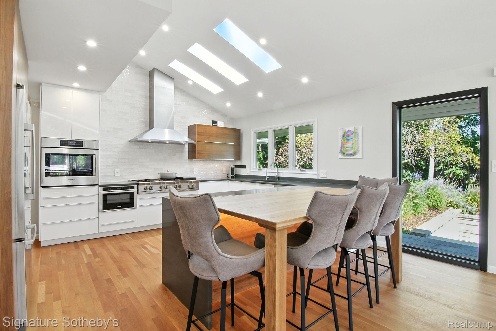 25838 Hersheyvale Drive