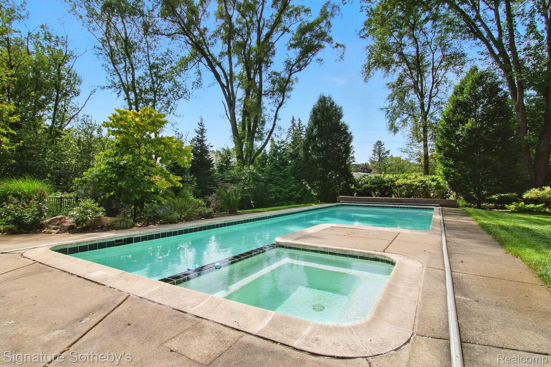 25838 Hersheyvale Drive