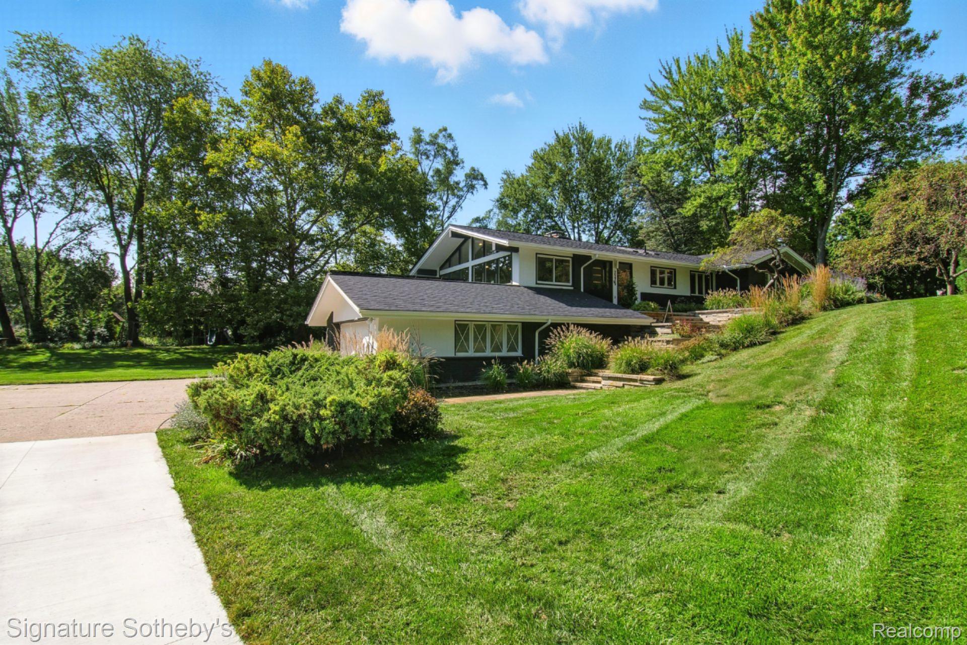 25838 Hersheyvale Drive