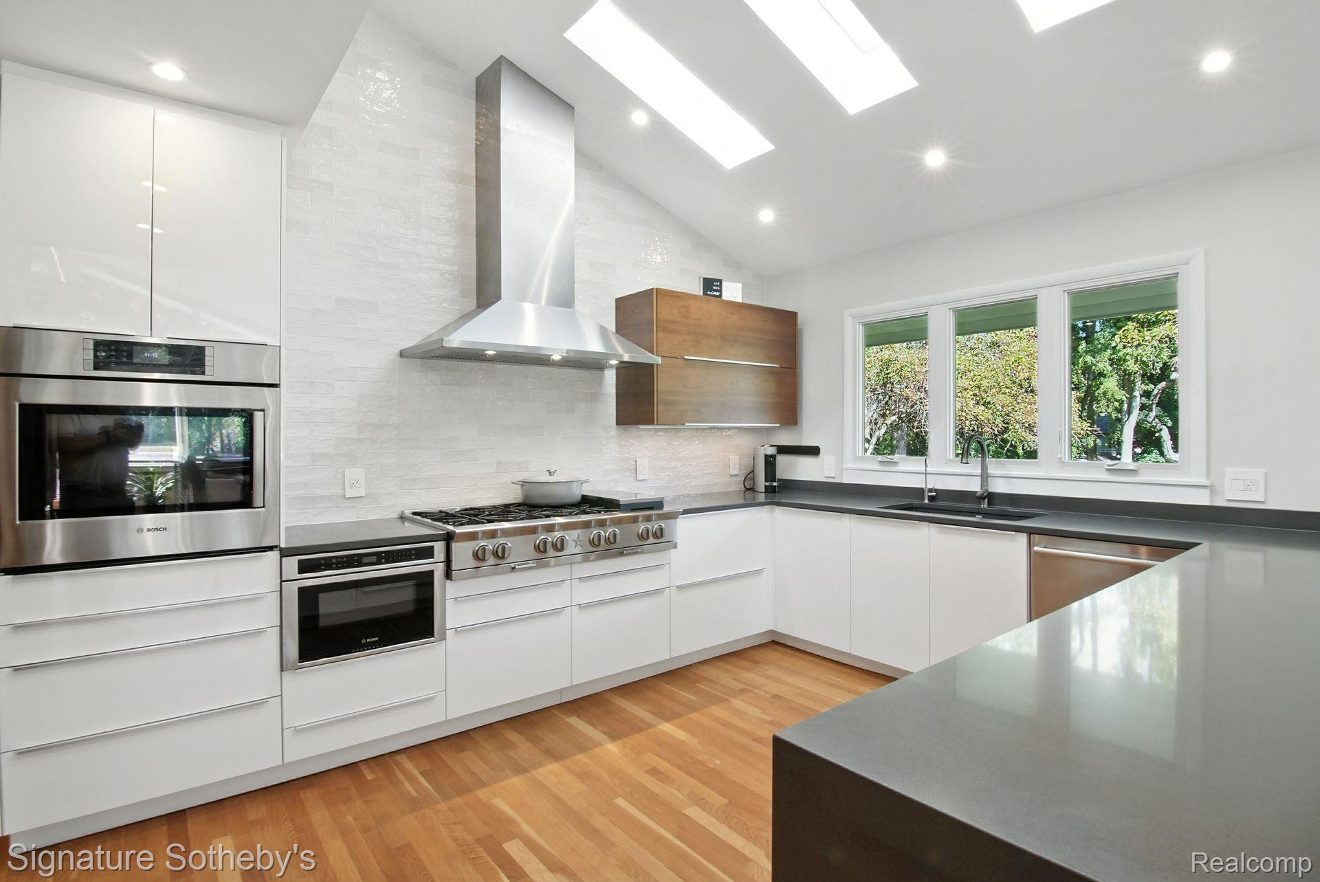 25838 Hersheyvale Drive