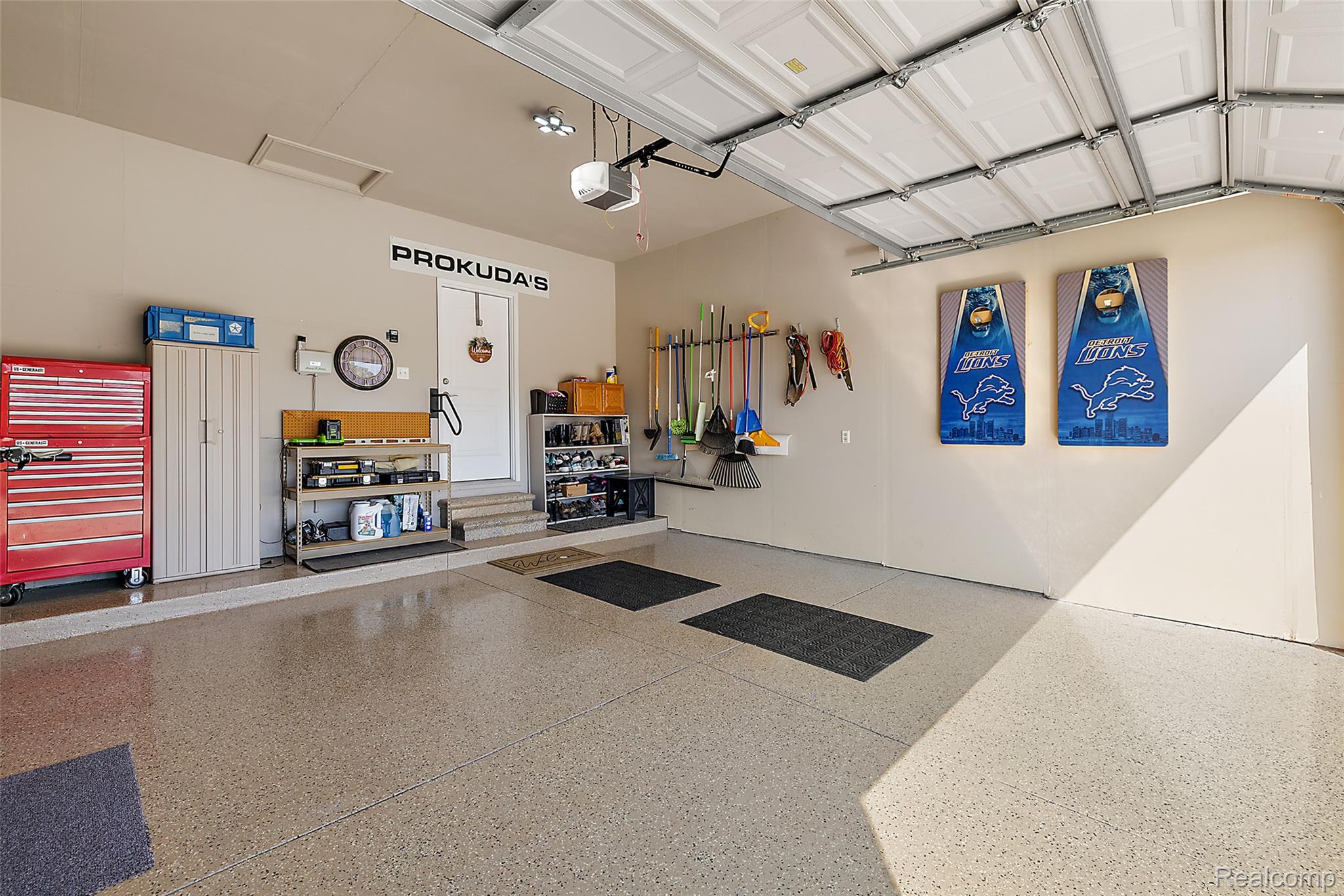 56895 Topaz Drive