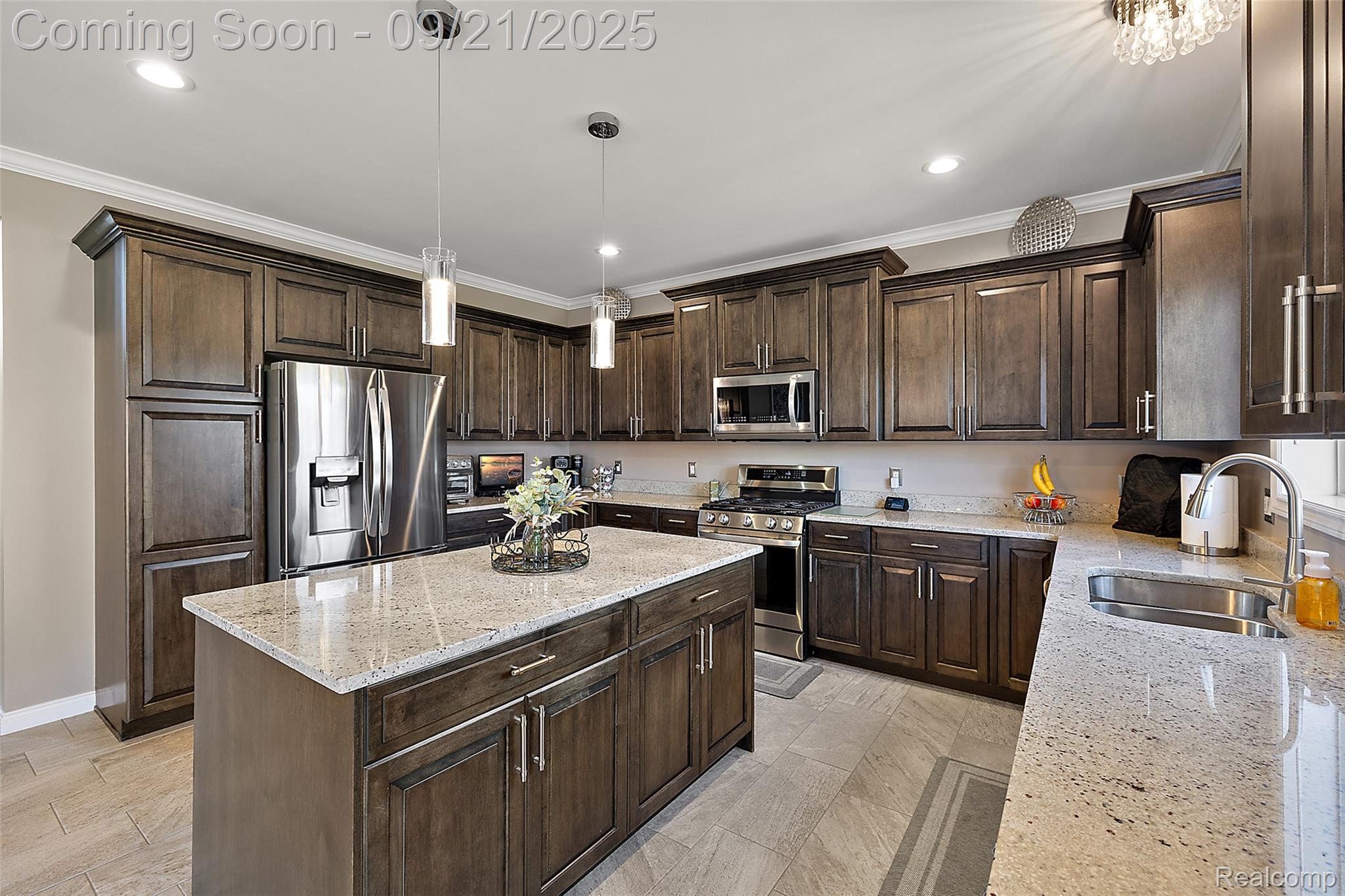 56895 Topaz Drive