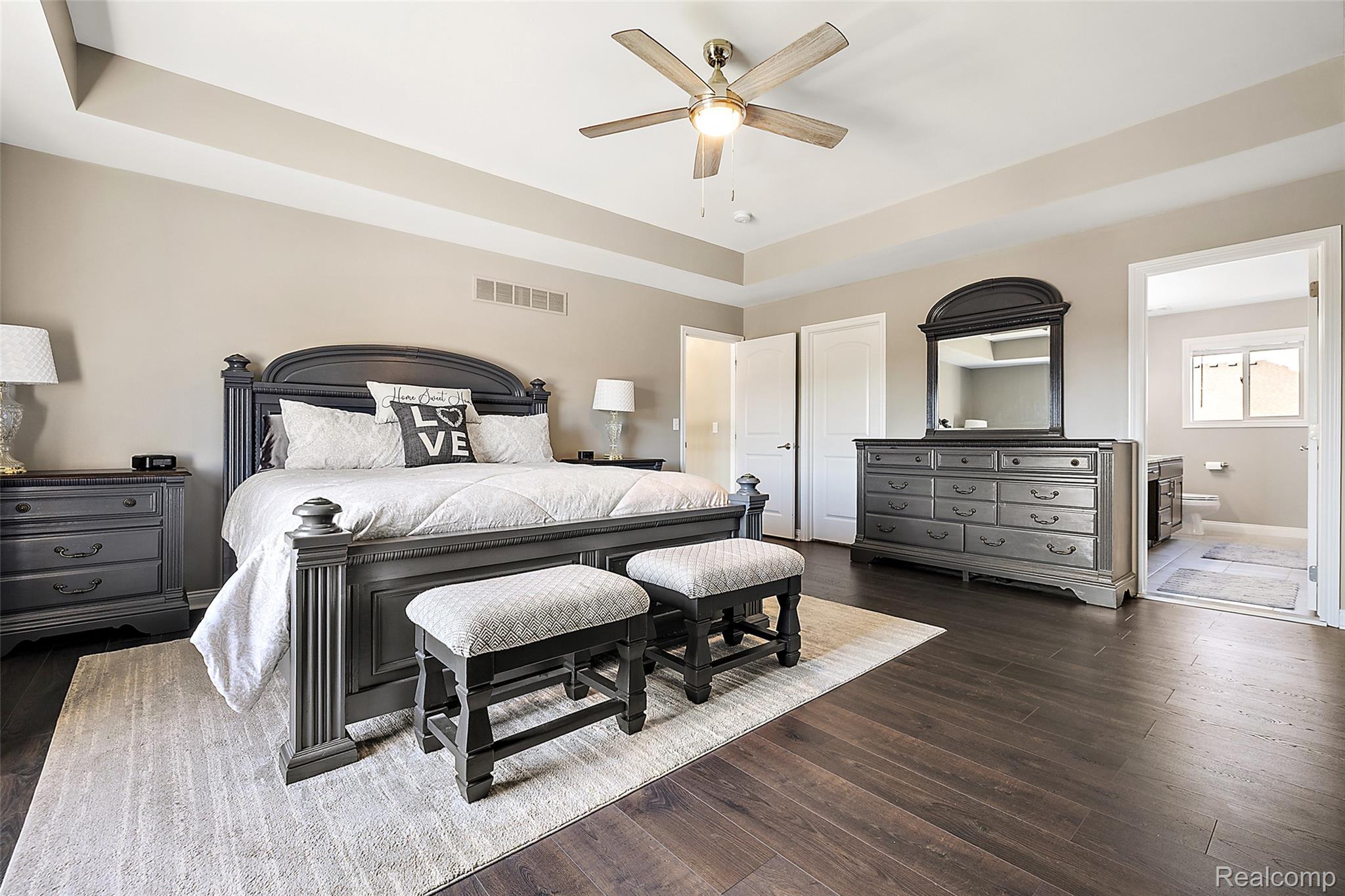 56895 Topaz Drive