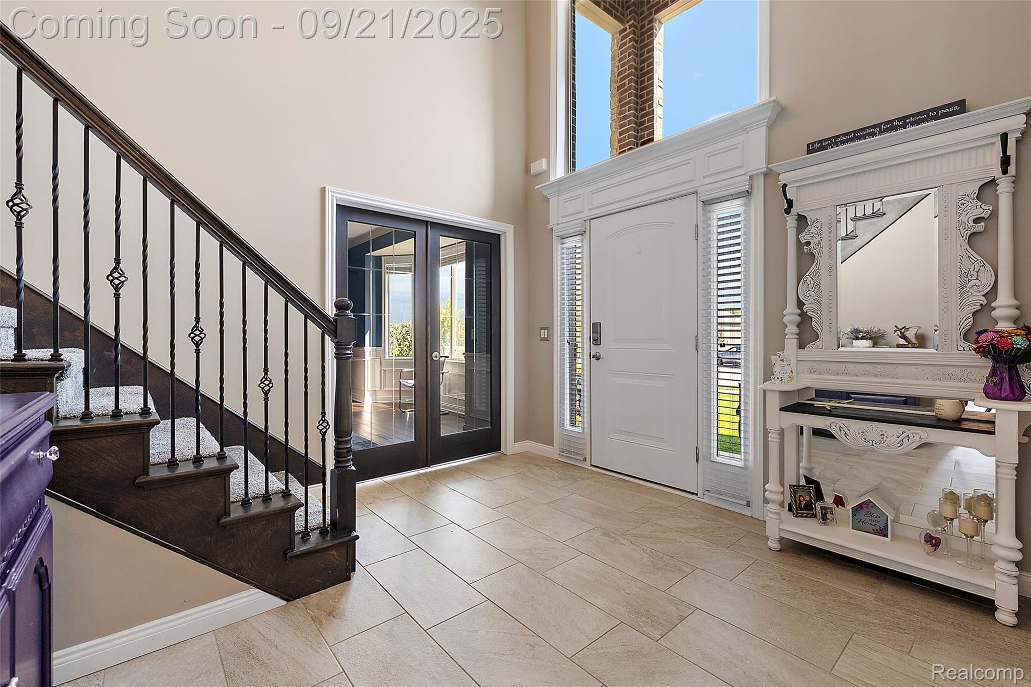 56895 Topaz Drive