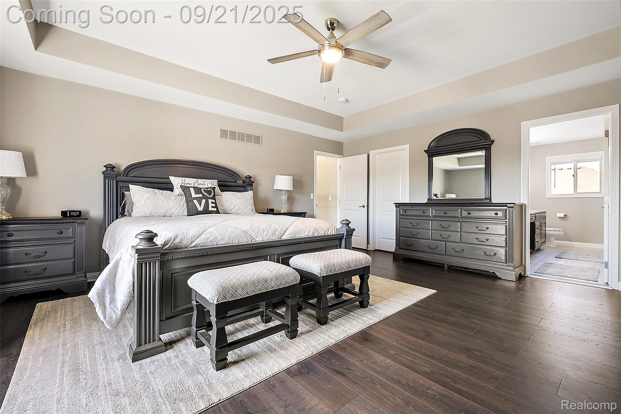 56895 Topaz Drive