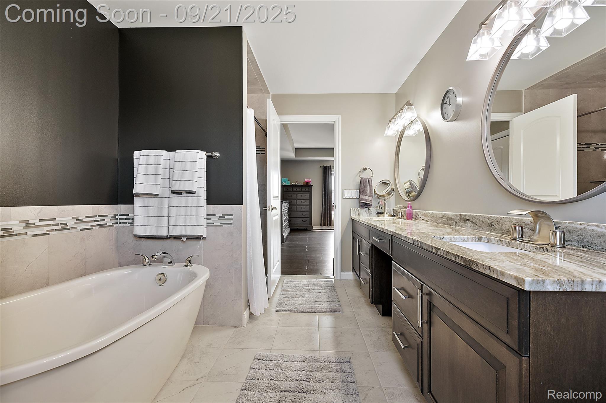 56895 Topaz Drive
