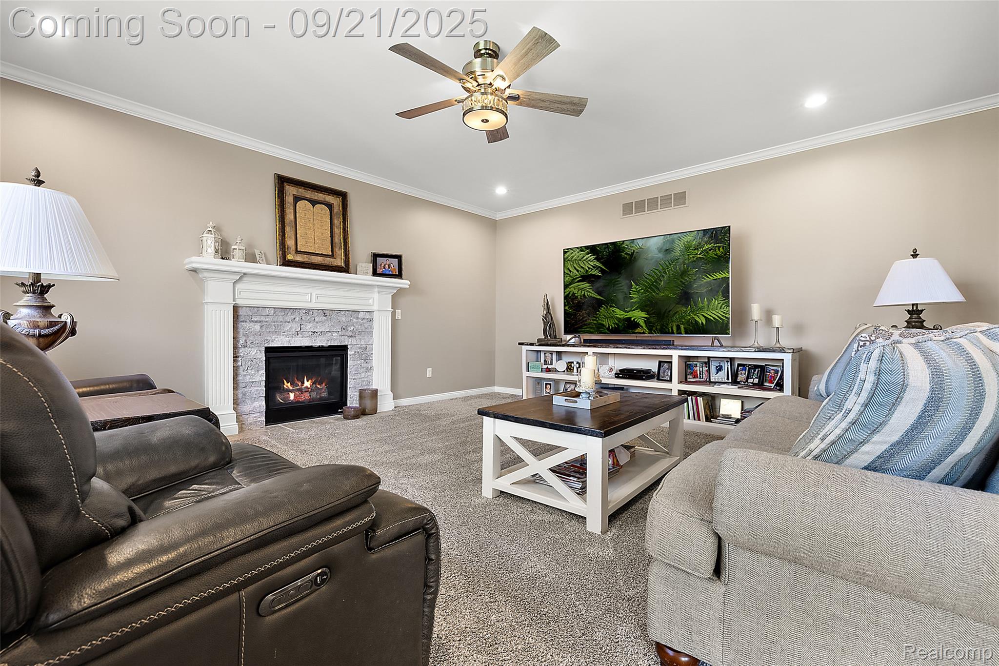 56895 Topaz Drive
