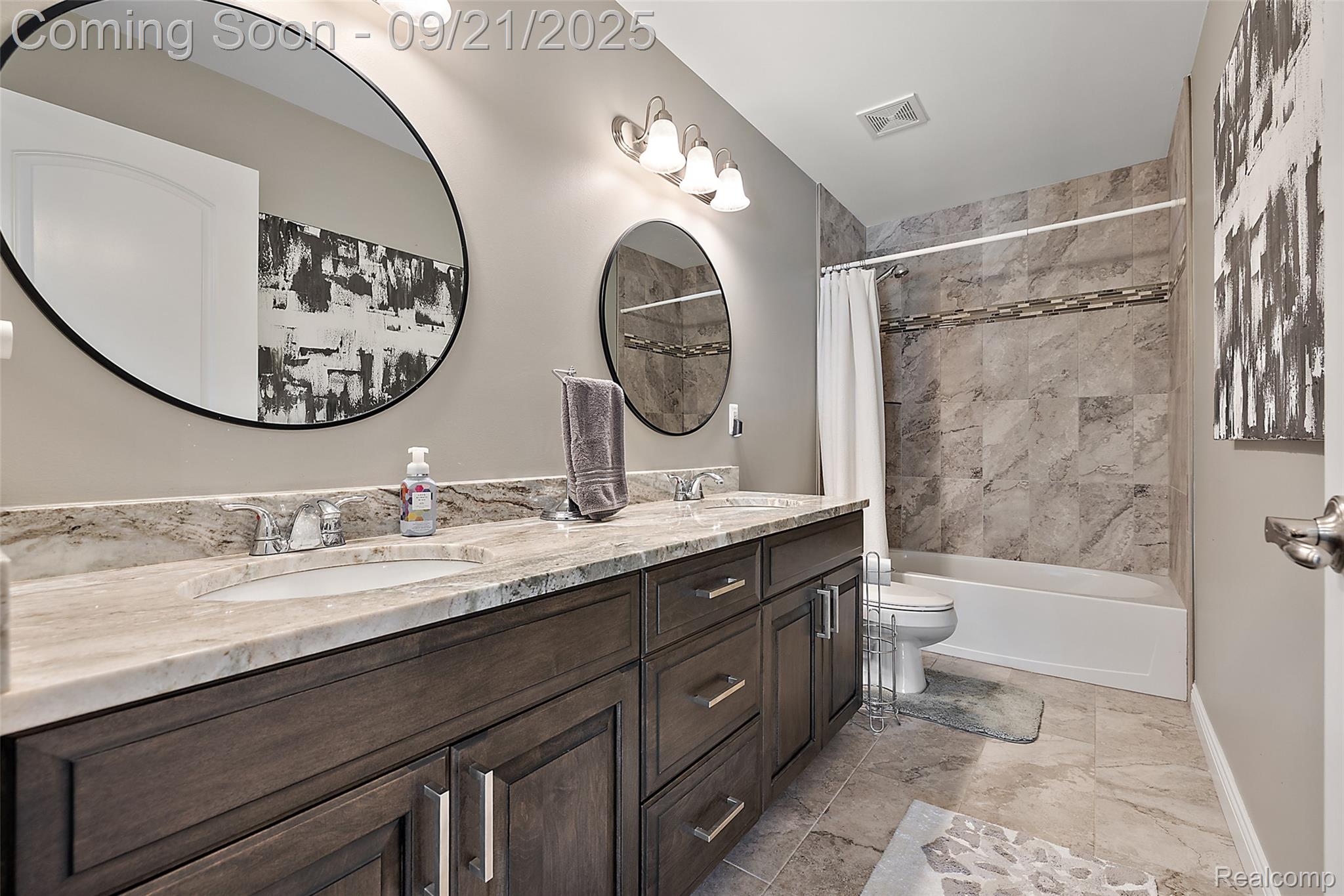 56895 Topaz Drive