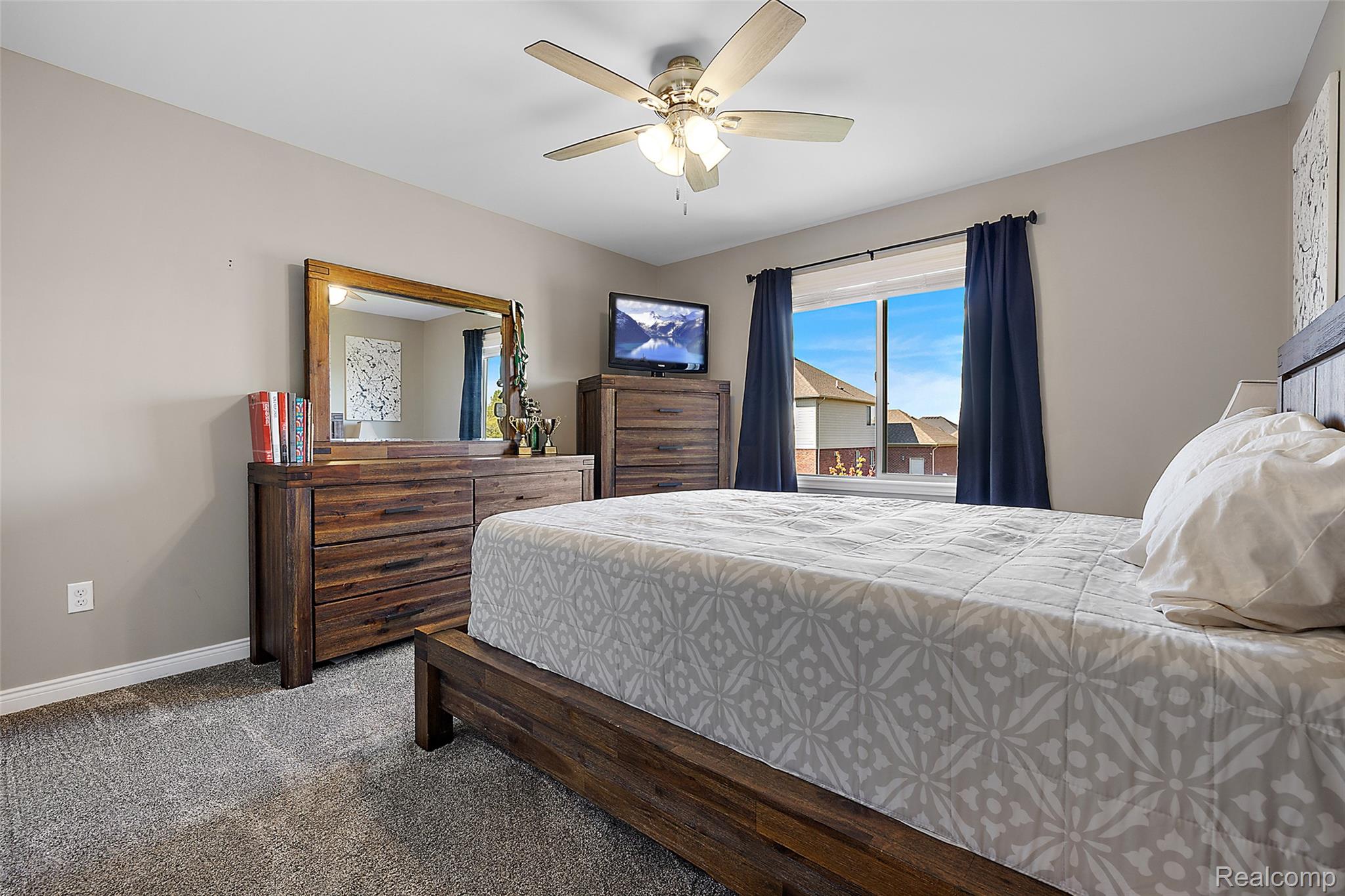 56895 Topaz Drive