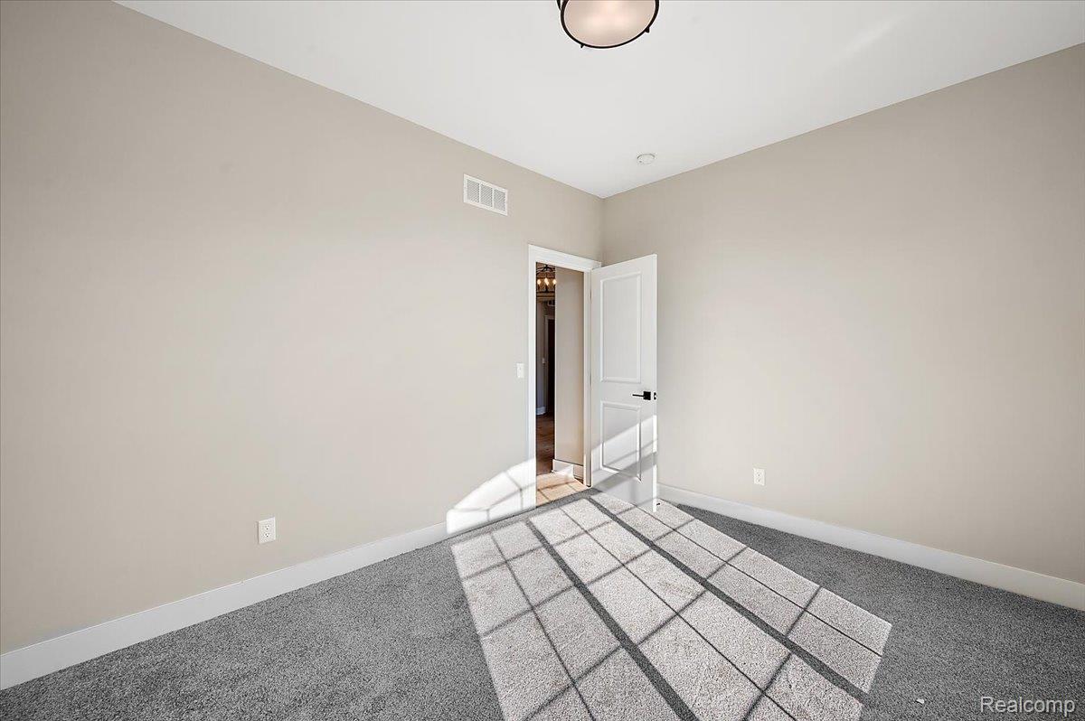 56667 Via Bellano 32