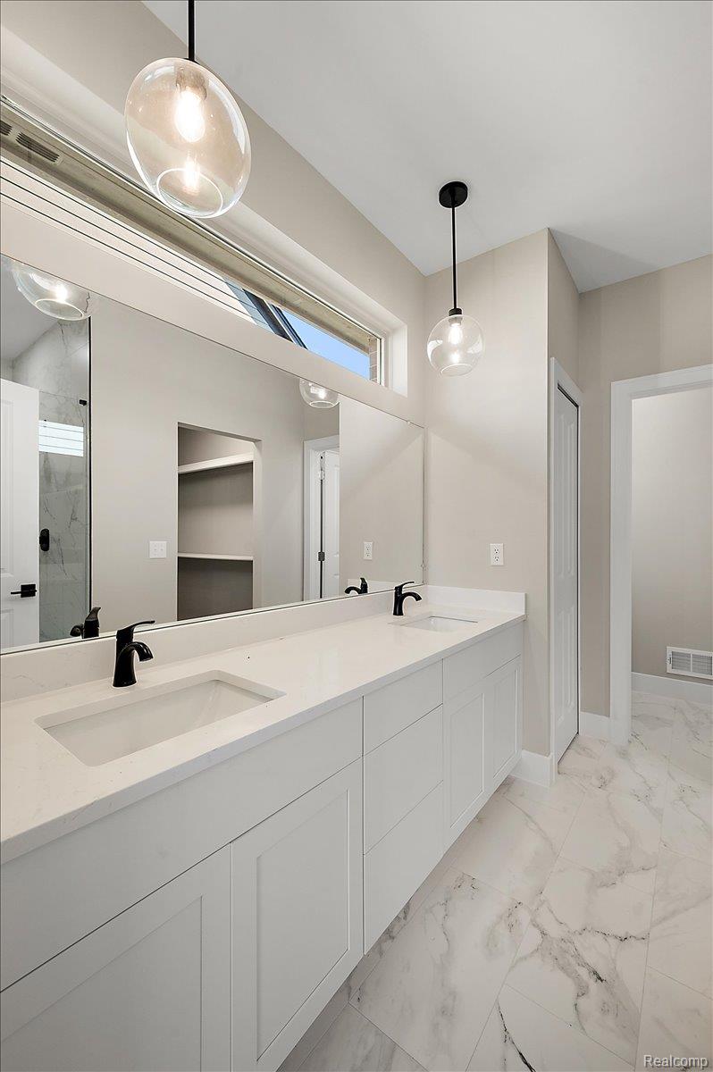 56667 Via Bellano 32