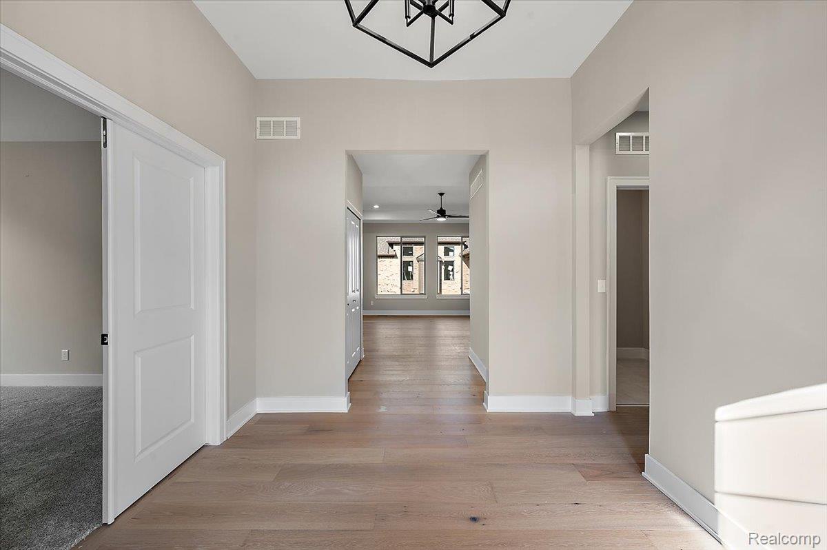 56667 Via Bellano 32