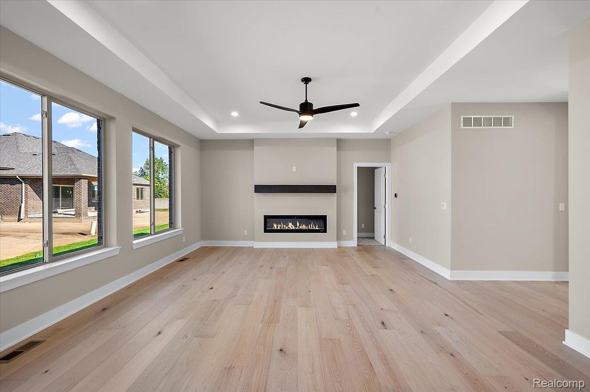 56667 Via Bellano 32