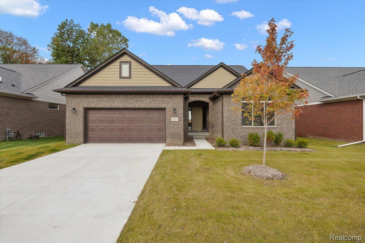 52953 Trailside Drive 4