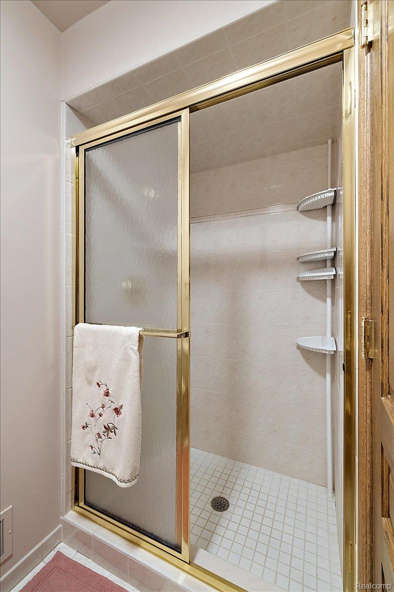 3705 N Riverview Terrace Terrace N