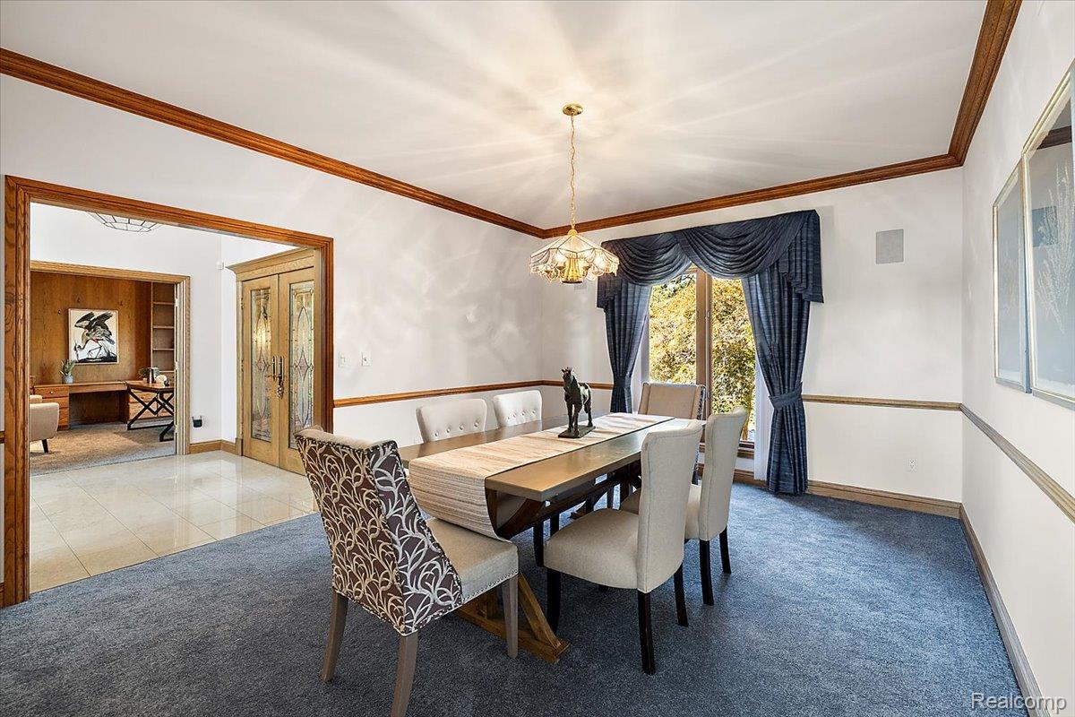 3705 N Riverview Terrace Terrace N