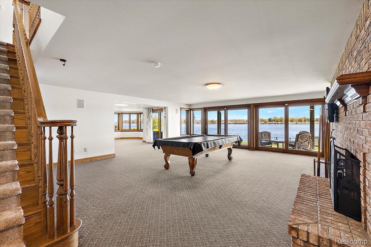 3705 N Riverview Terrace Terrace N