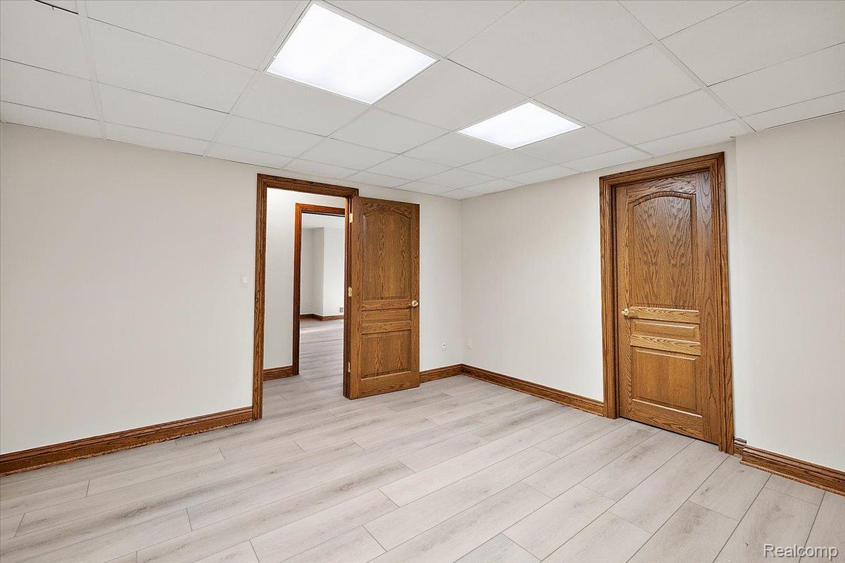 3705 N Riverview Terrace Terrace N