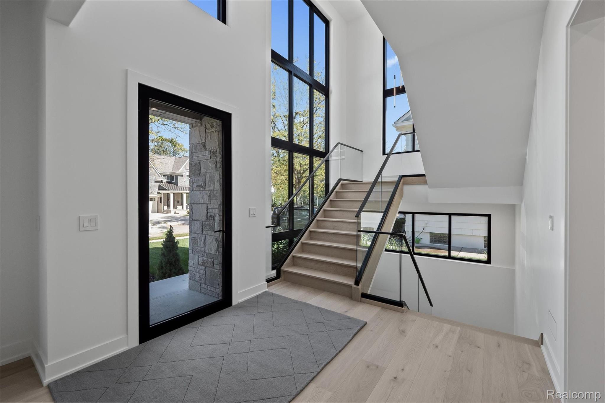 684 Madison Street