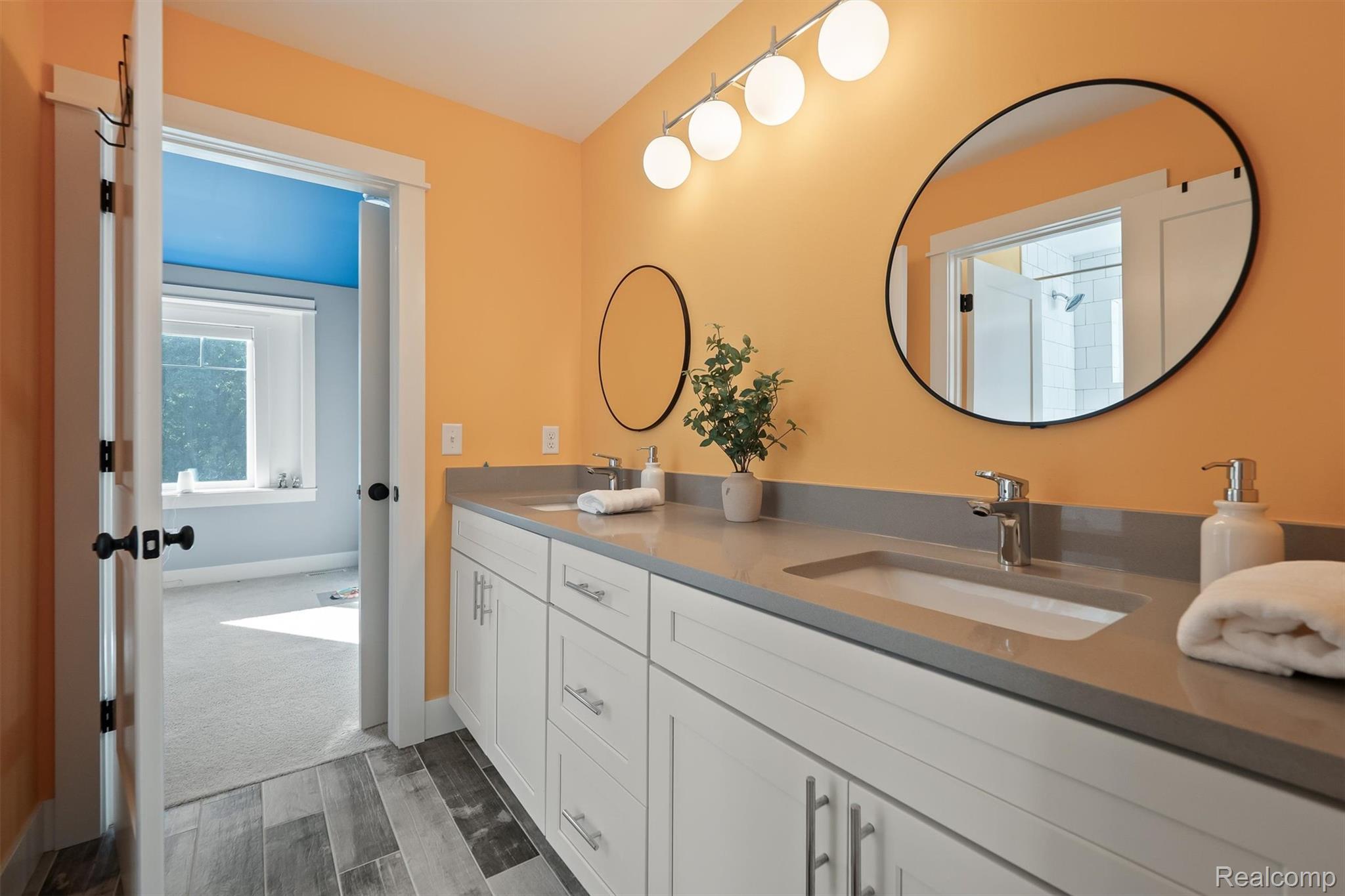 3910 Bellevue Avenue