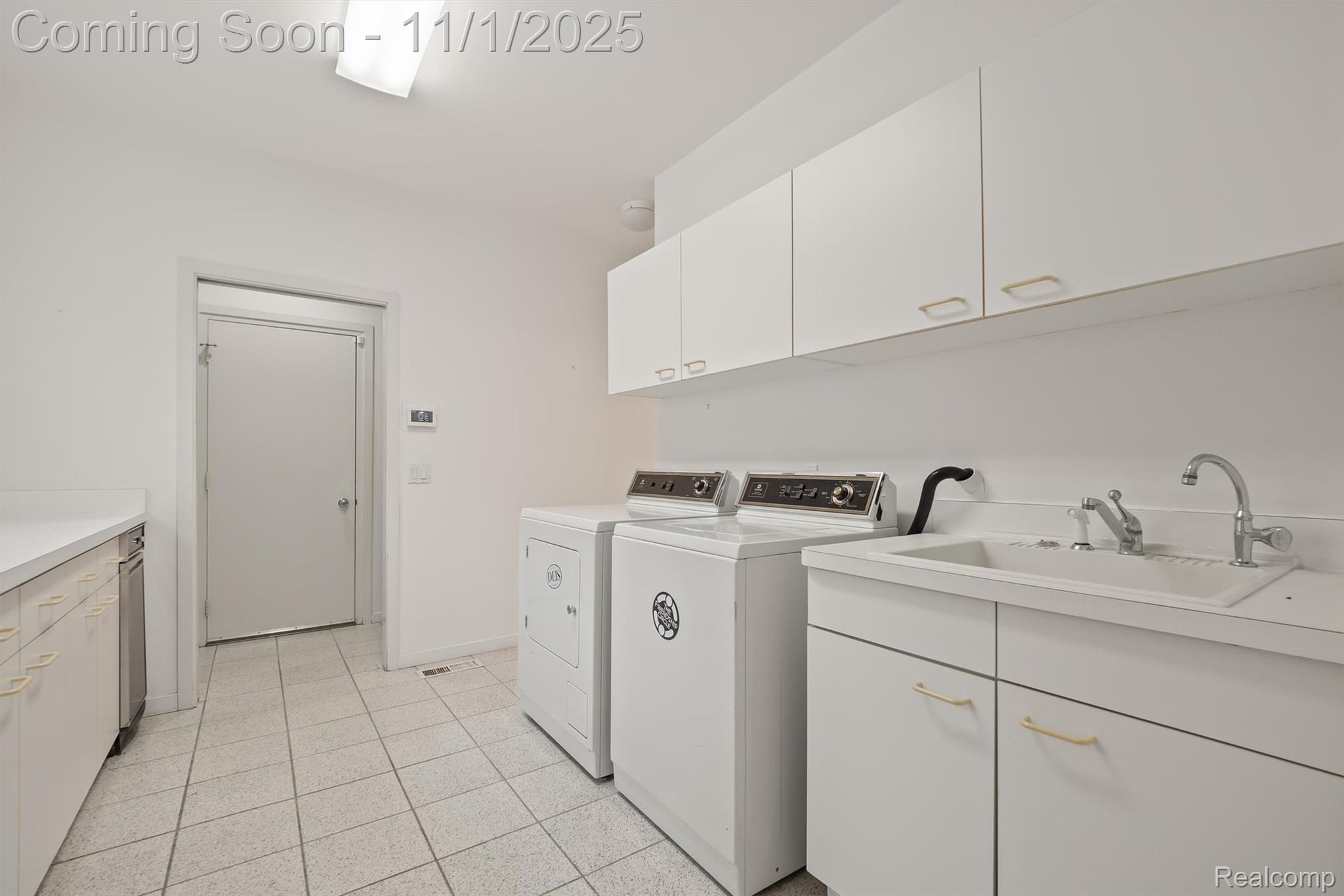 3217 Interlaken Street