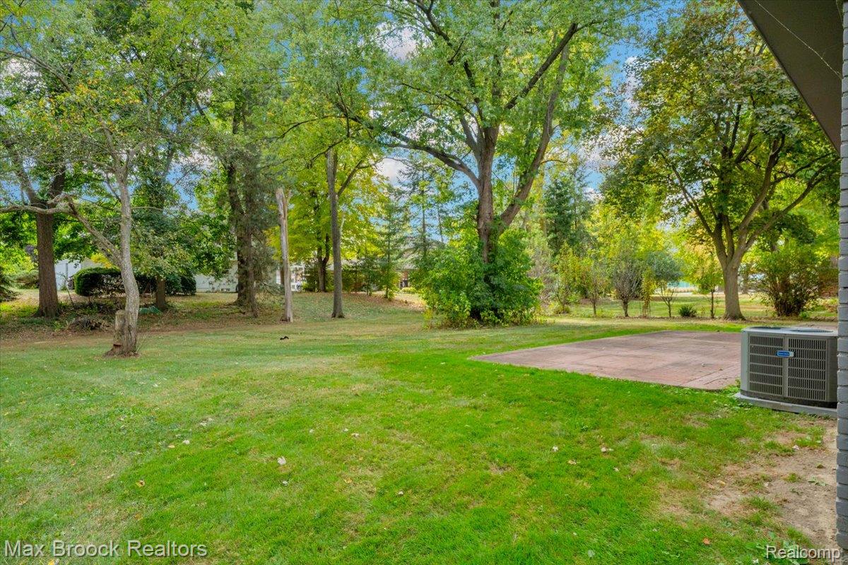 466 Rolling Rock Road