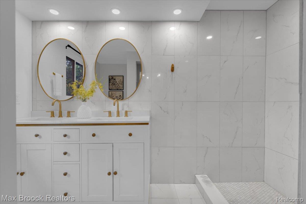 466 Rolling Rock Road