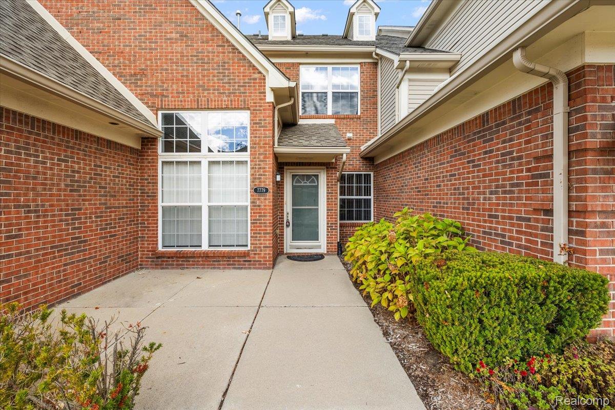 7779 Ambassador Drive