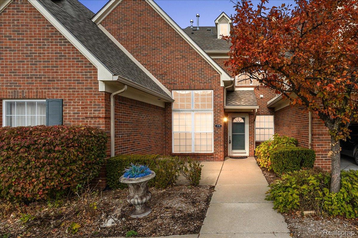 7779 Ambassador Drive