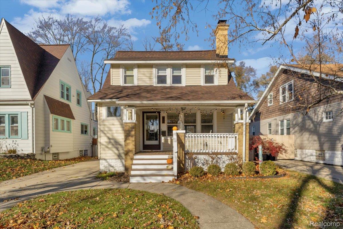 724 W Cambourne Street