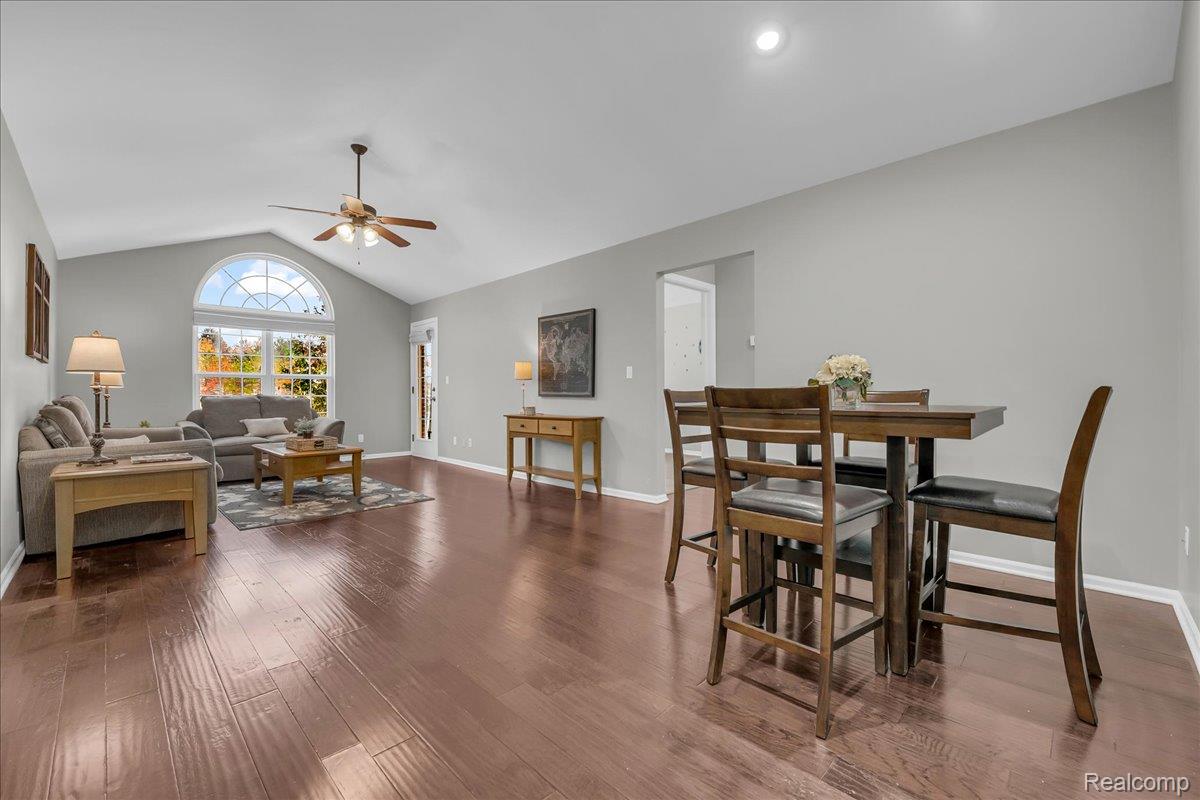 3695 Oakmonte Boulevard