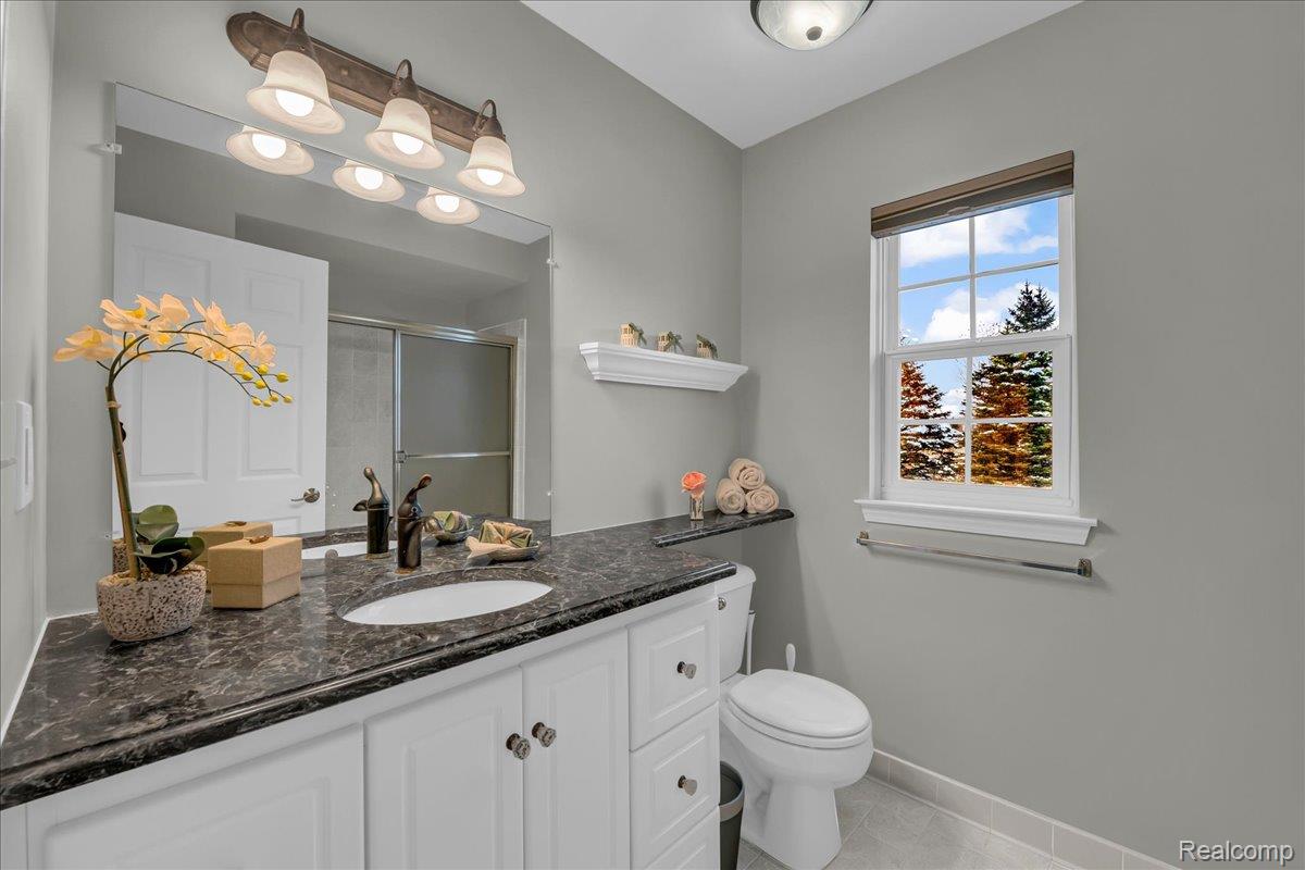 3695 Oakmonte Boulevard