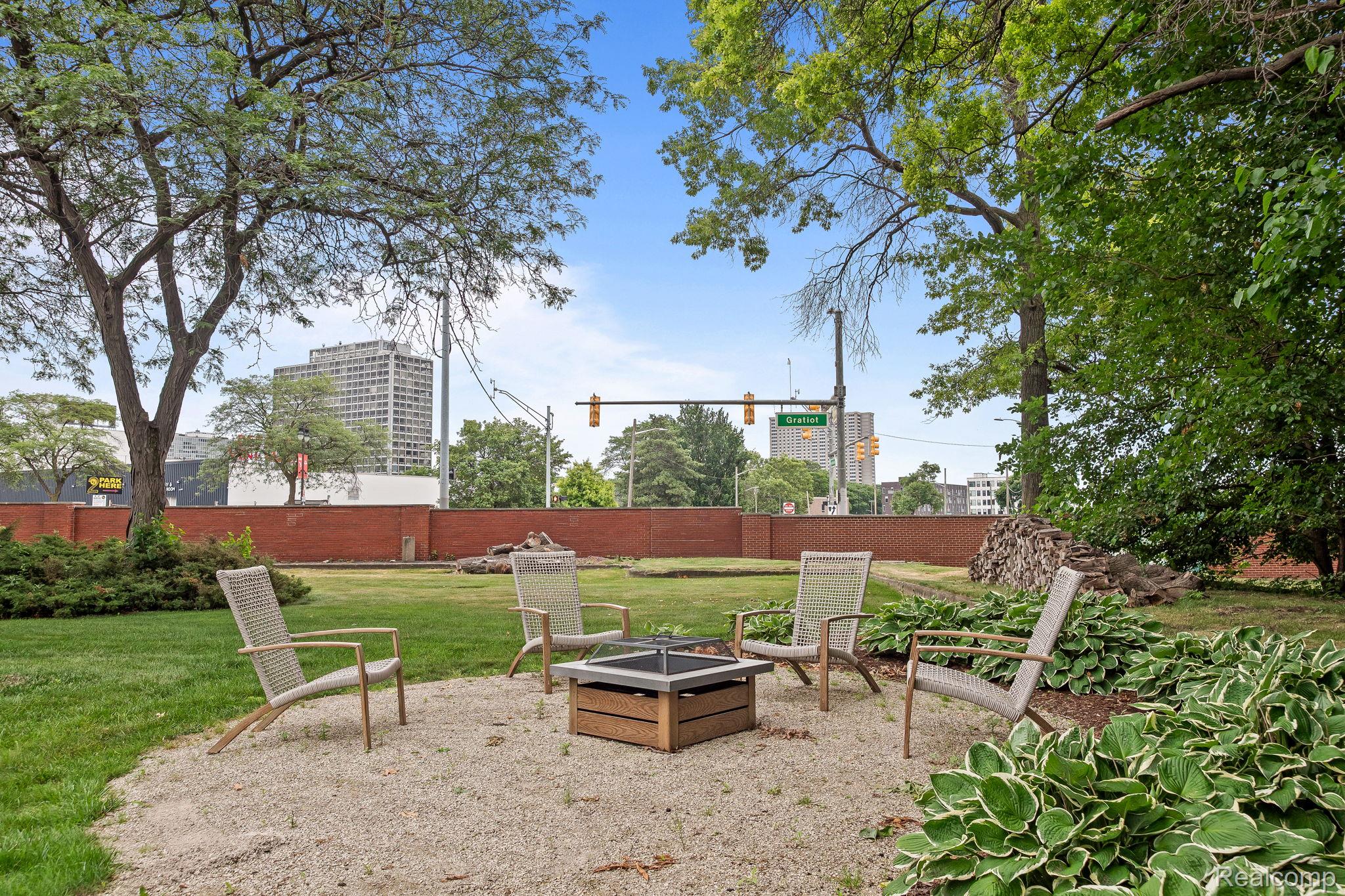 1155 Brewery Park Blvd 270