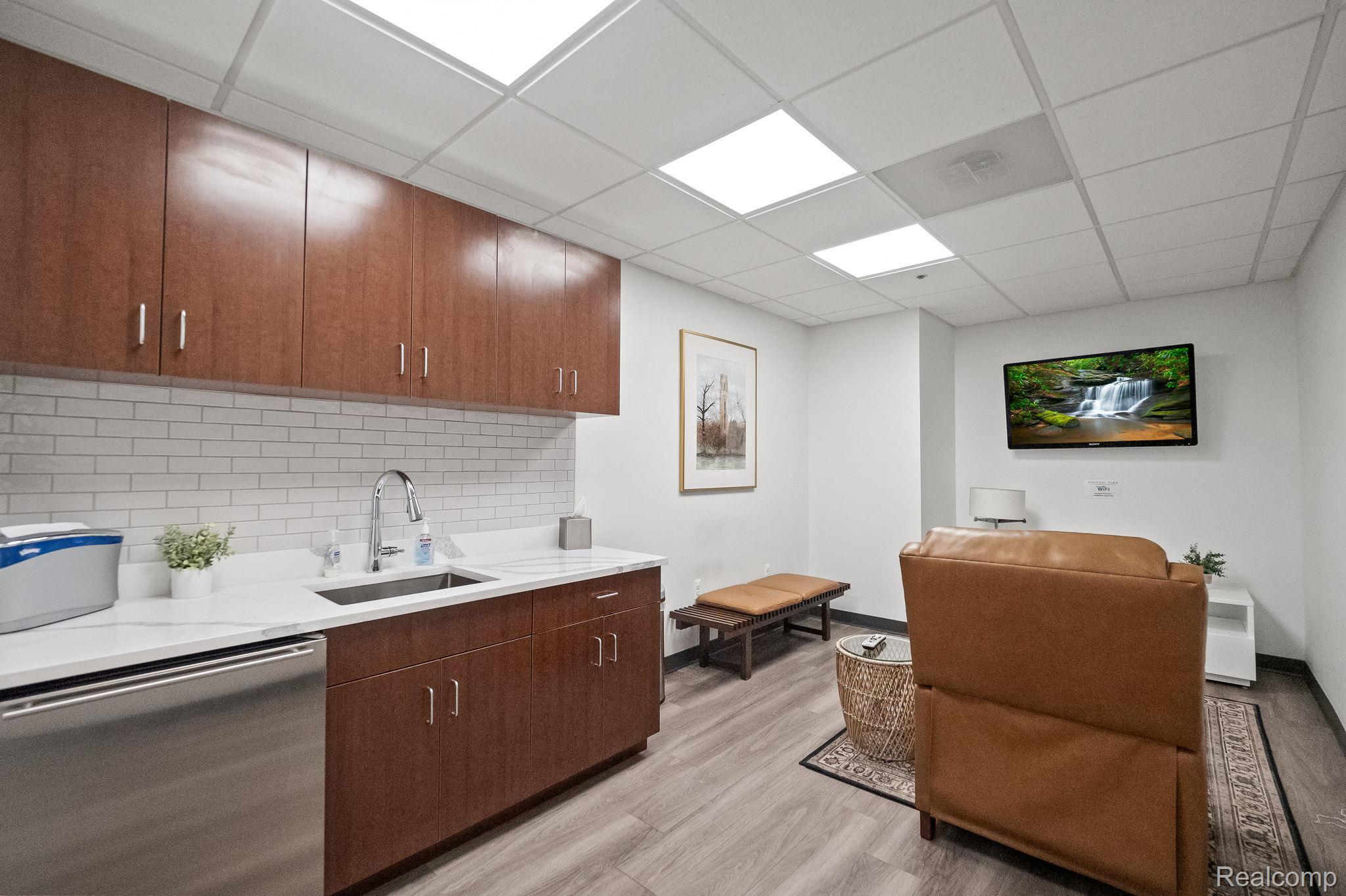 1155 Brewery Park Blvd 270